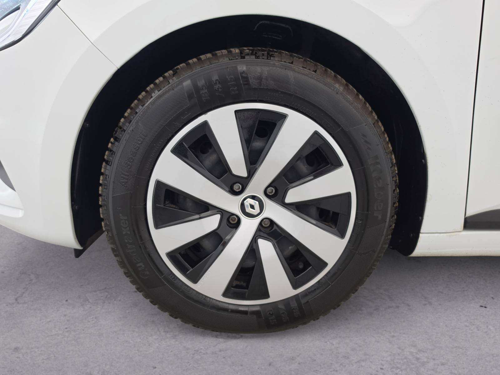Vente en ligne Renault Clio 5 Clio TCe 90 au prix de 13 990 €