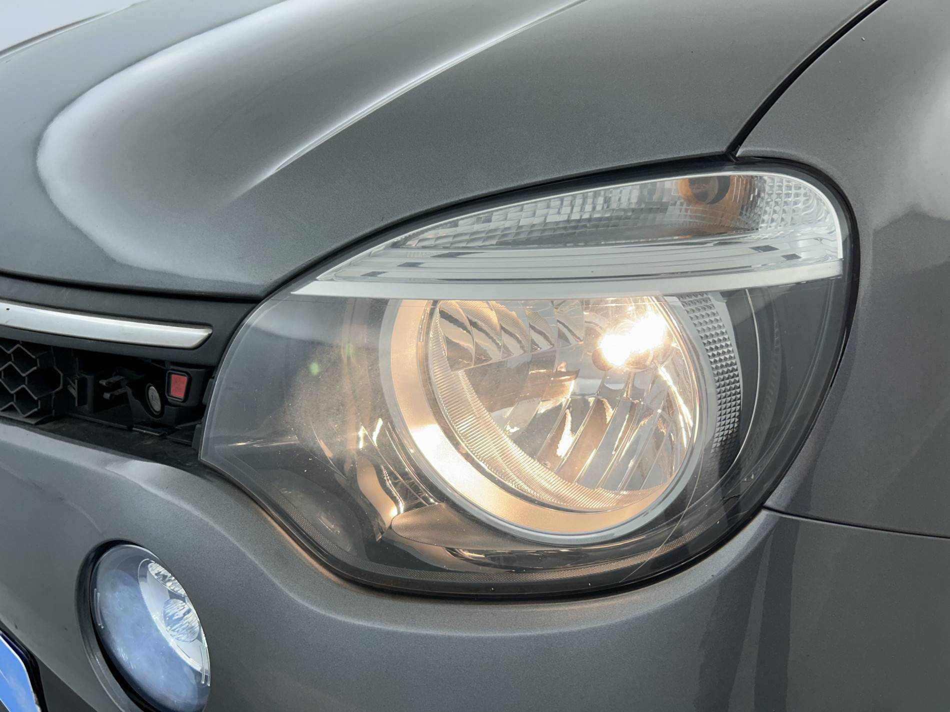 Vente en ligne Renault Twingo 3  1.0 SCe 70 E6 au prix de 8 990 €