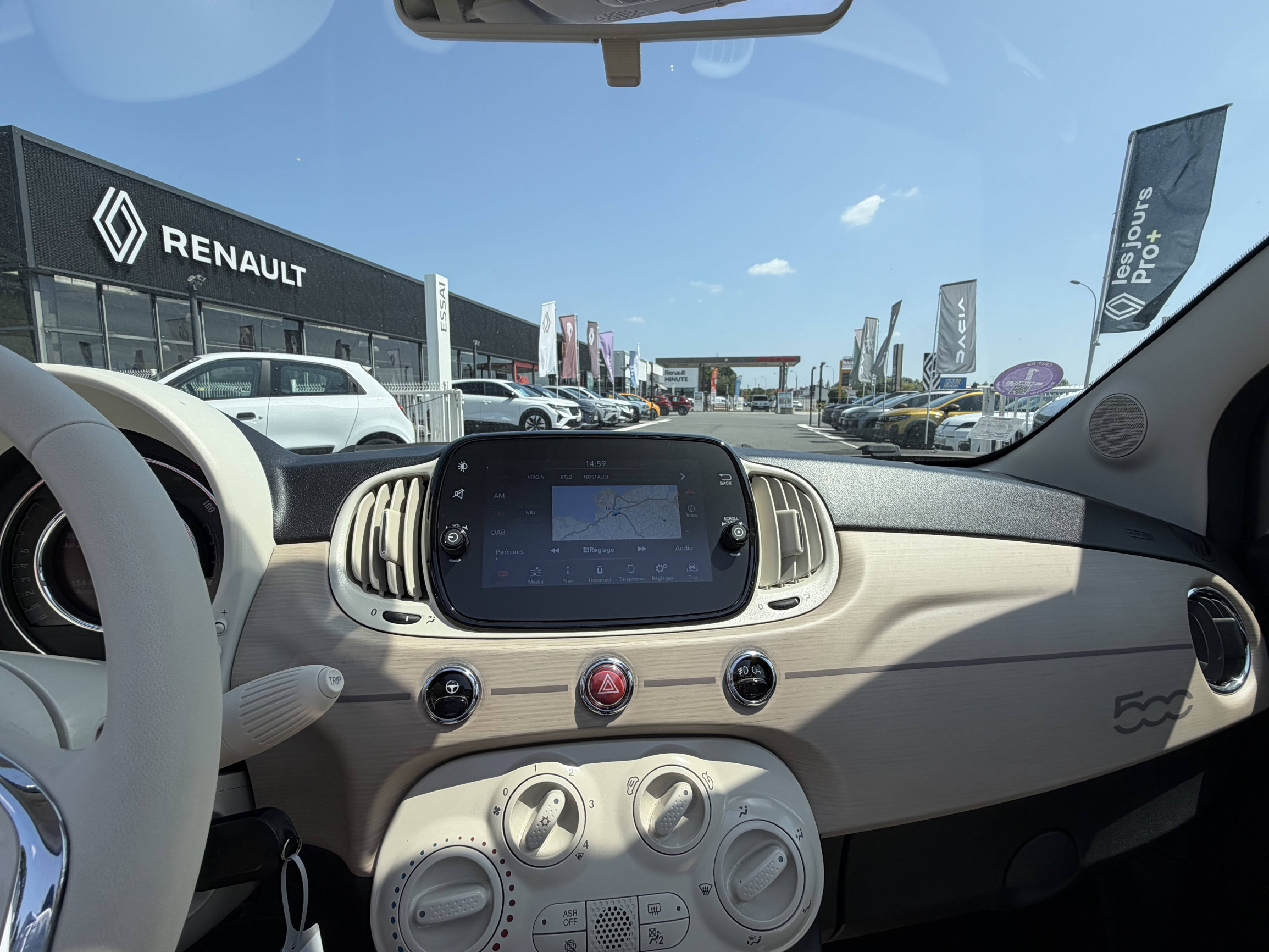 Vente en ligne Fiat 500C 500C 1.0 70 ch Hybride BSG S/S au prix de 12 490 €