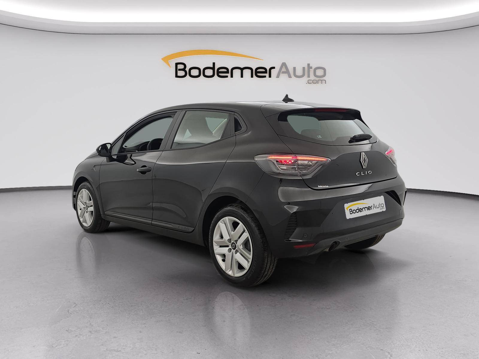 Vente en ligne Renault Clio 5 Clio Blue dCi 100 ch GSR2 au prix de 18 490 €