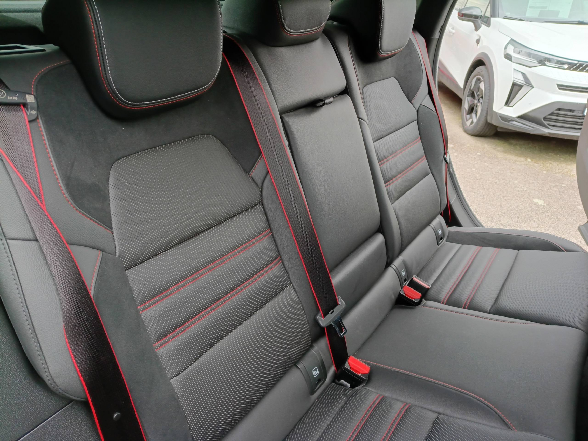 Vente en ligne Renault Arkana  E-Tech 145 - 21B au prix de 20 990 €