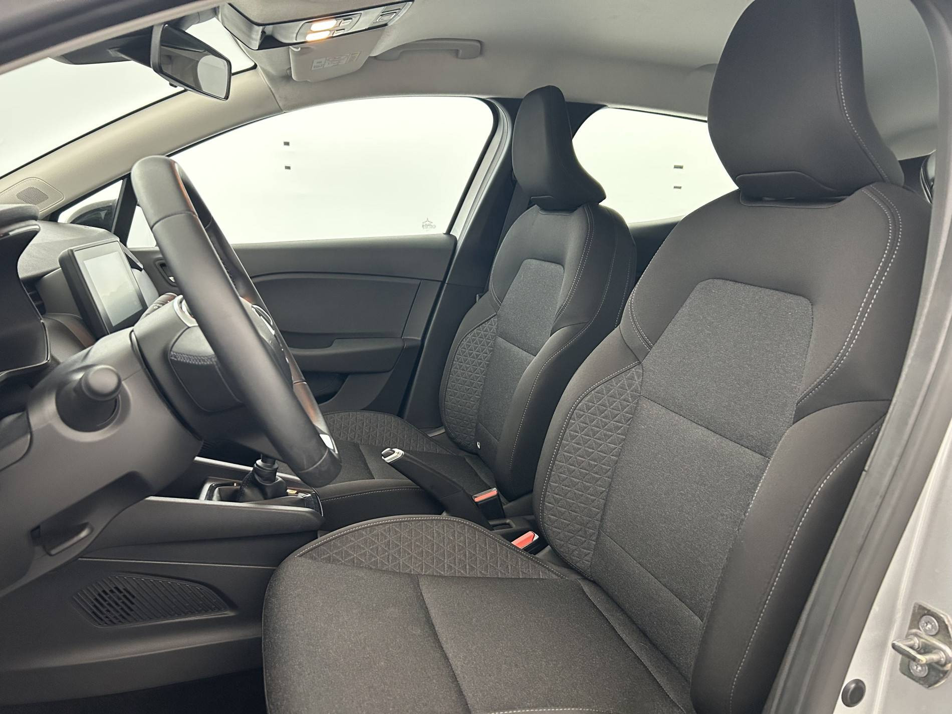 Vente en ligne Renault Clio 5 Clio TCe 90 au prix de 14 990 €