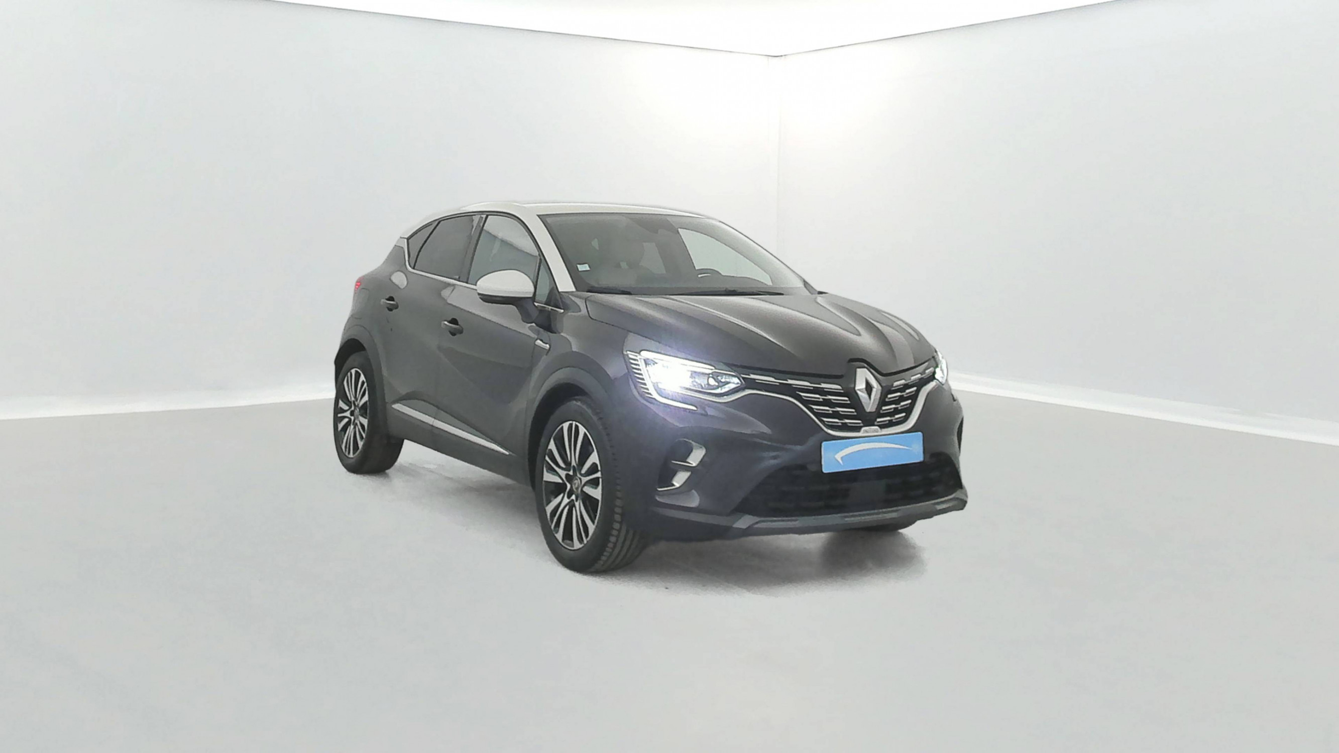 Vente en ligne Renault Captur  E-Tech Plug-in 160 au prix de 17 990 €