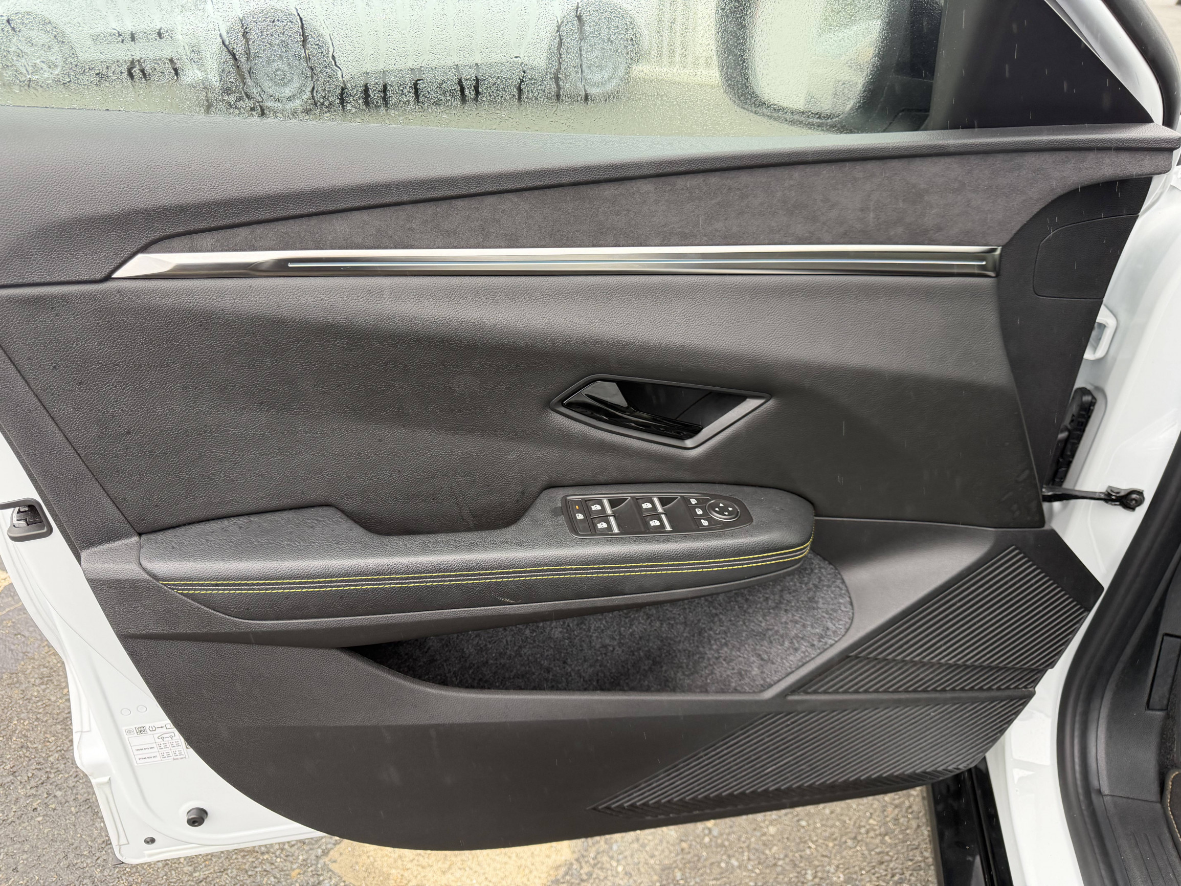 Vente en ligne Renault Megane E-Tech  EV60 220 ch super charge au prix de 26 990 €