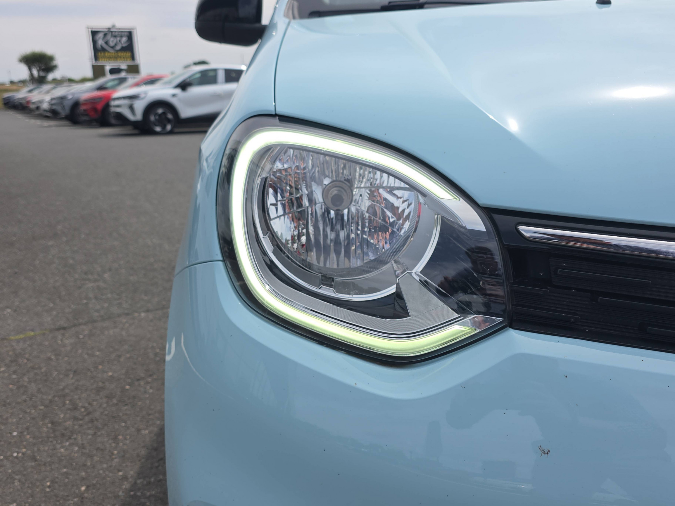 Vente en ligne Renault Twingo Electrique Twingo III E-Tech au prix de 11 990 €