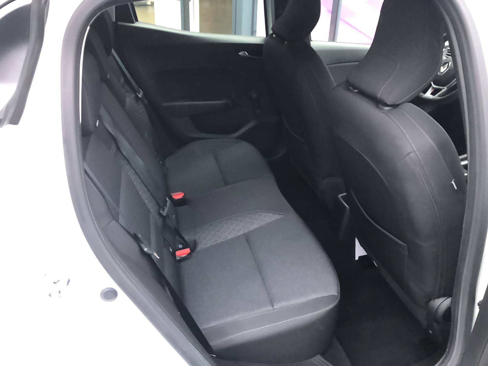 Vente en ligne Renault Clio 5 Clio Blue dCi 85 au prix de 12 990 €