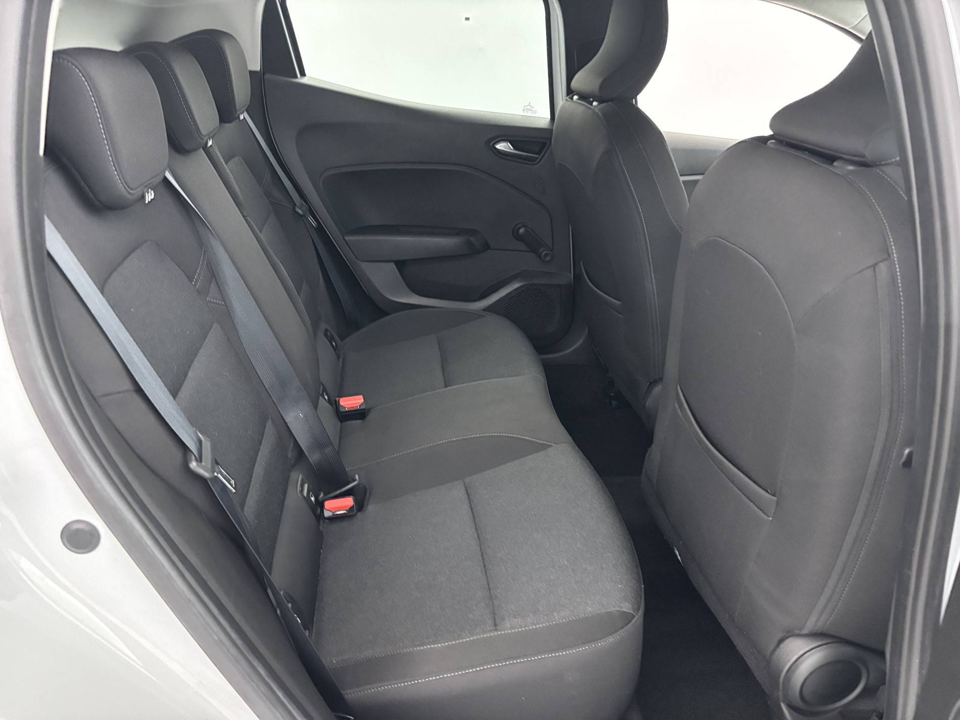 Vente en ligne Renault Clio 5 Clio TCe 90 au prix de 13 990 €