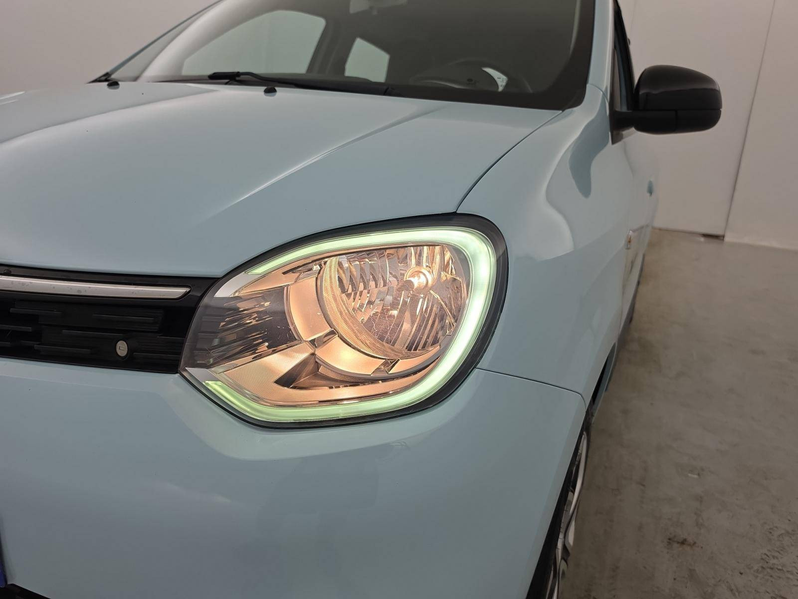 Vente en ligne Renault Twingo Electrique Twingo III E-Tech au prix de 12 900 €