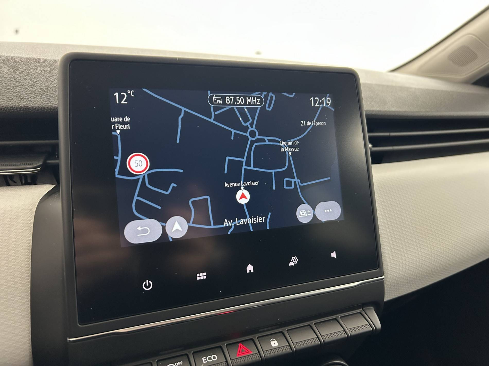 Vente en ligne Renault Clio 5 Clio TCe 90 au prix de 14 990 €