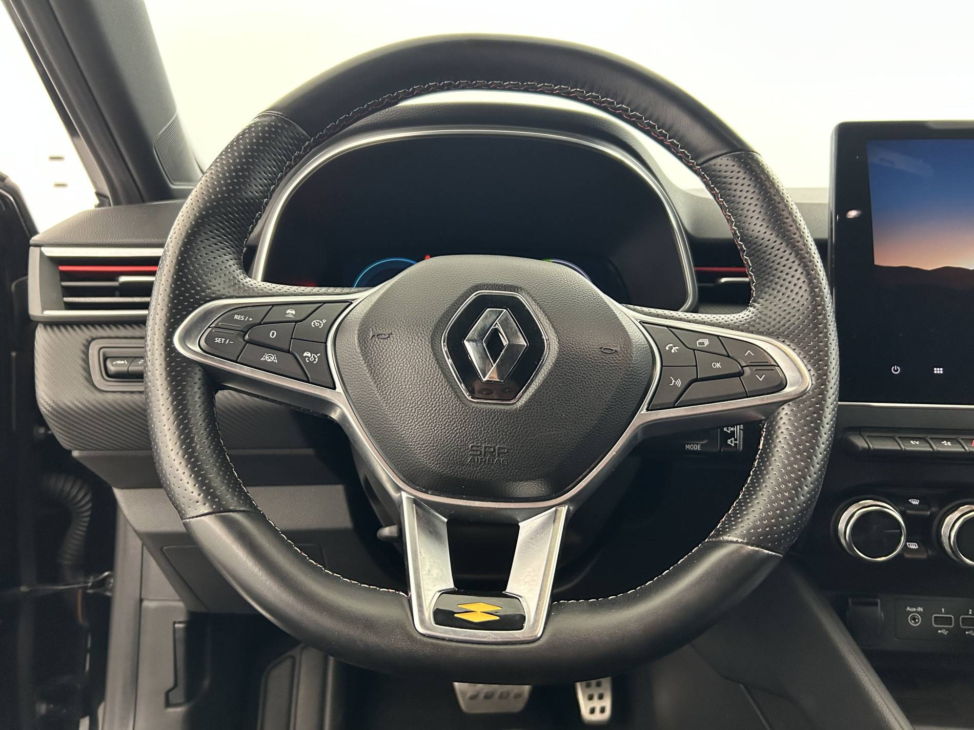 Vente en ligne Renault Clio 5 Clio E-Tech 140 - 21N au prix de 15 000 €