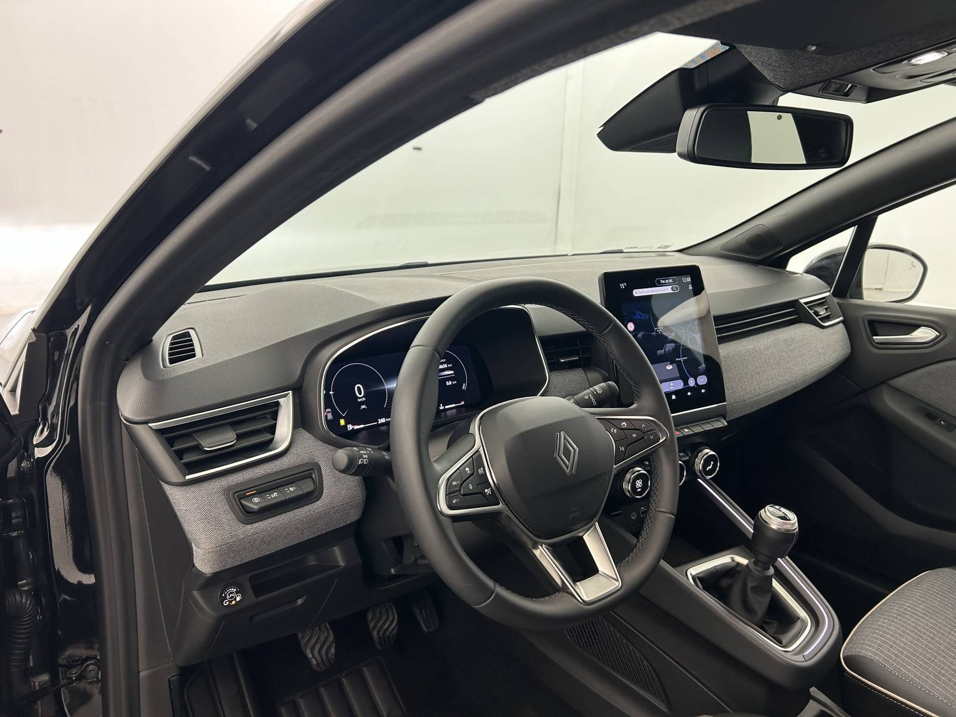 Vente en ligne Renault Clio 5 Clio Eco-G 100 ch GSR2 au prix de 17 790 €