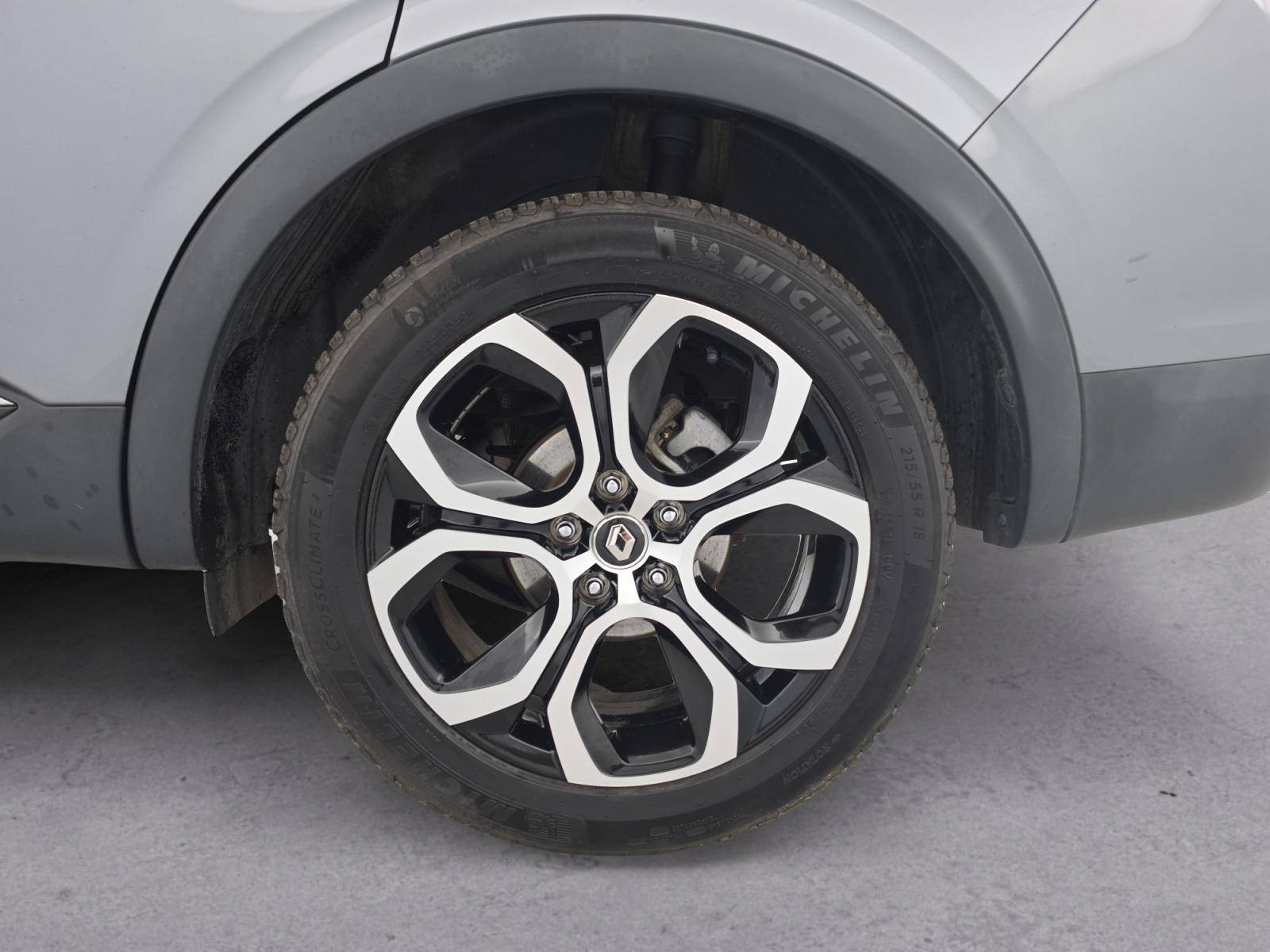 Vente en ligne Renault Arkana  E-Tech 145 - 21B au prix de 18 500 €