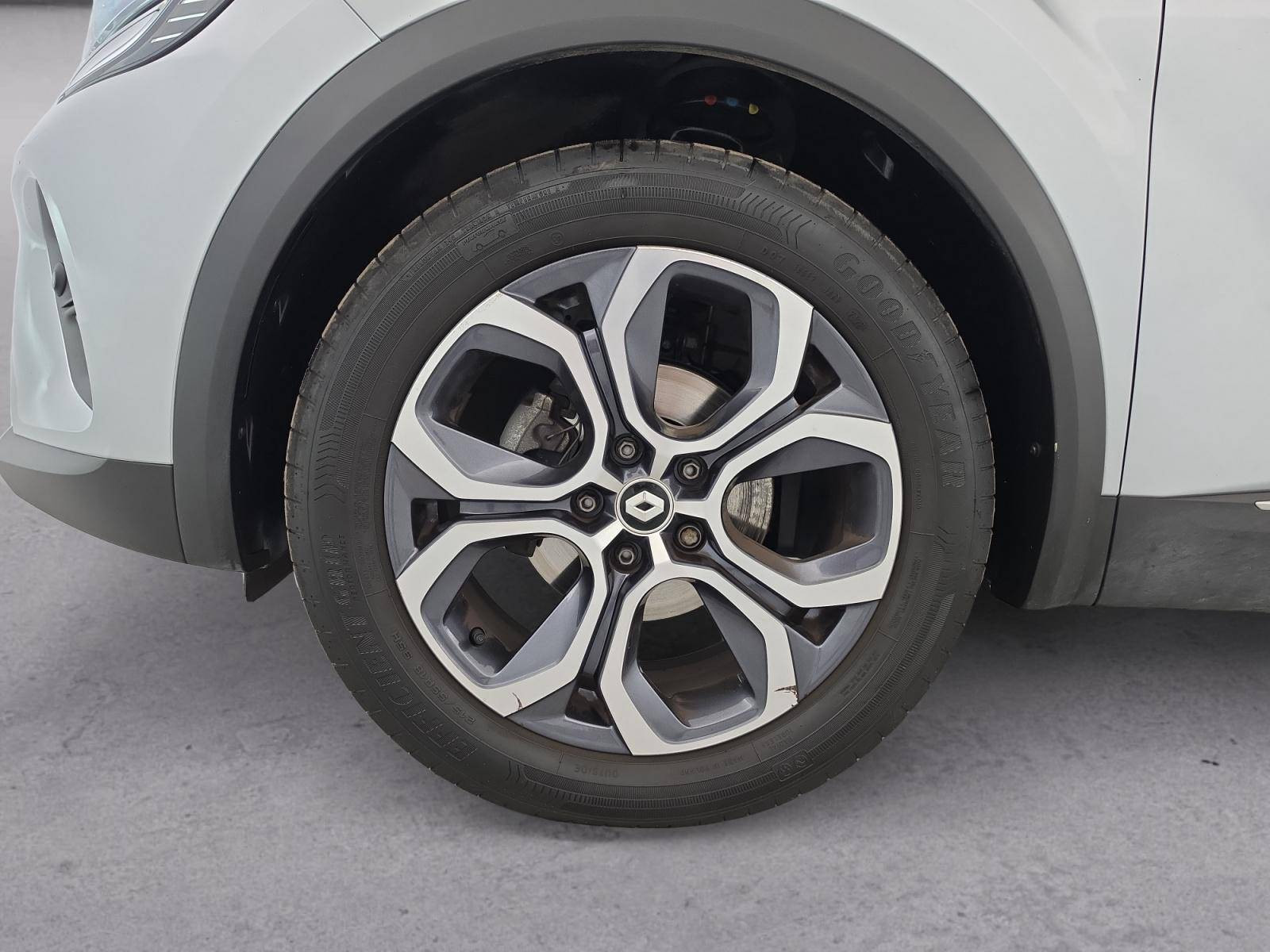 Vente en ligne Renault Captur  mild hybrid 160 EDC au prix de 20 990 €