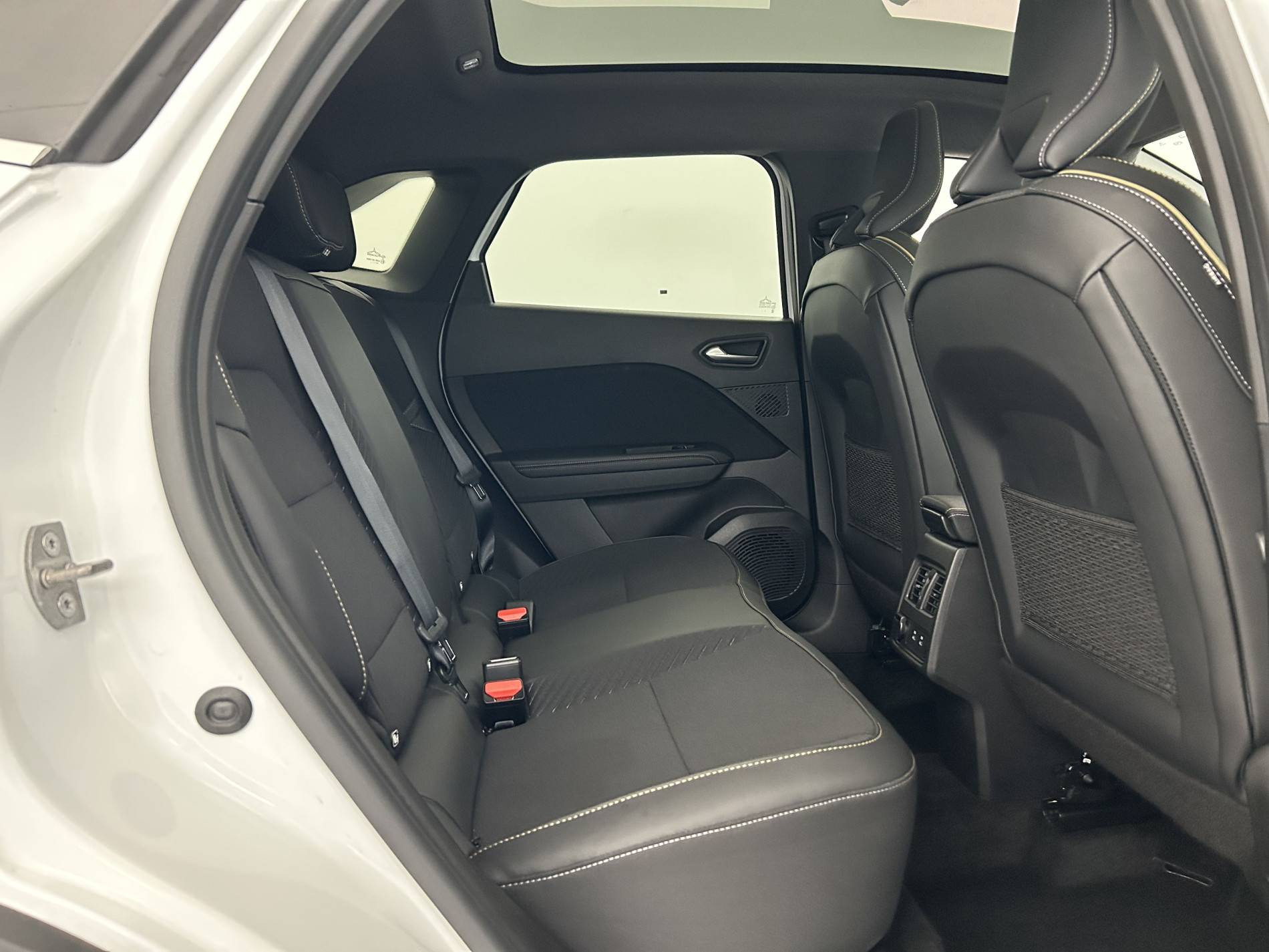 Vente en ligne Renault Symbioz  E-Tech full hybrid 145 au prix de 29 990 €