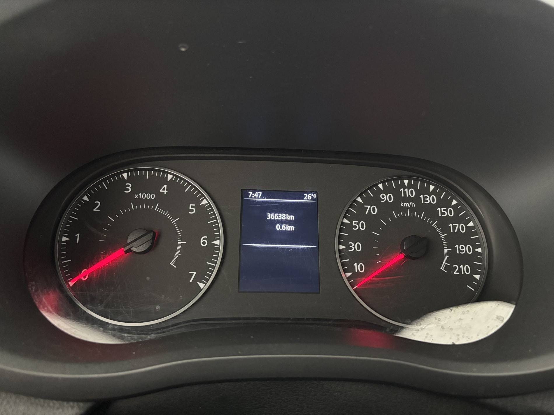 Vente en ligne Renault Master Fourgon MASTER FGN TRAC F3500 L2H2 BLUE DCI 135 au prix de 24 000 €