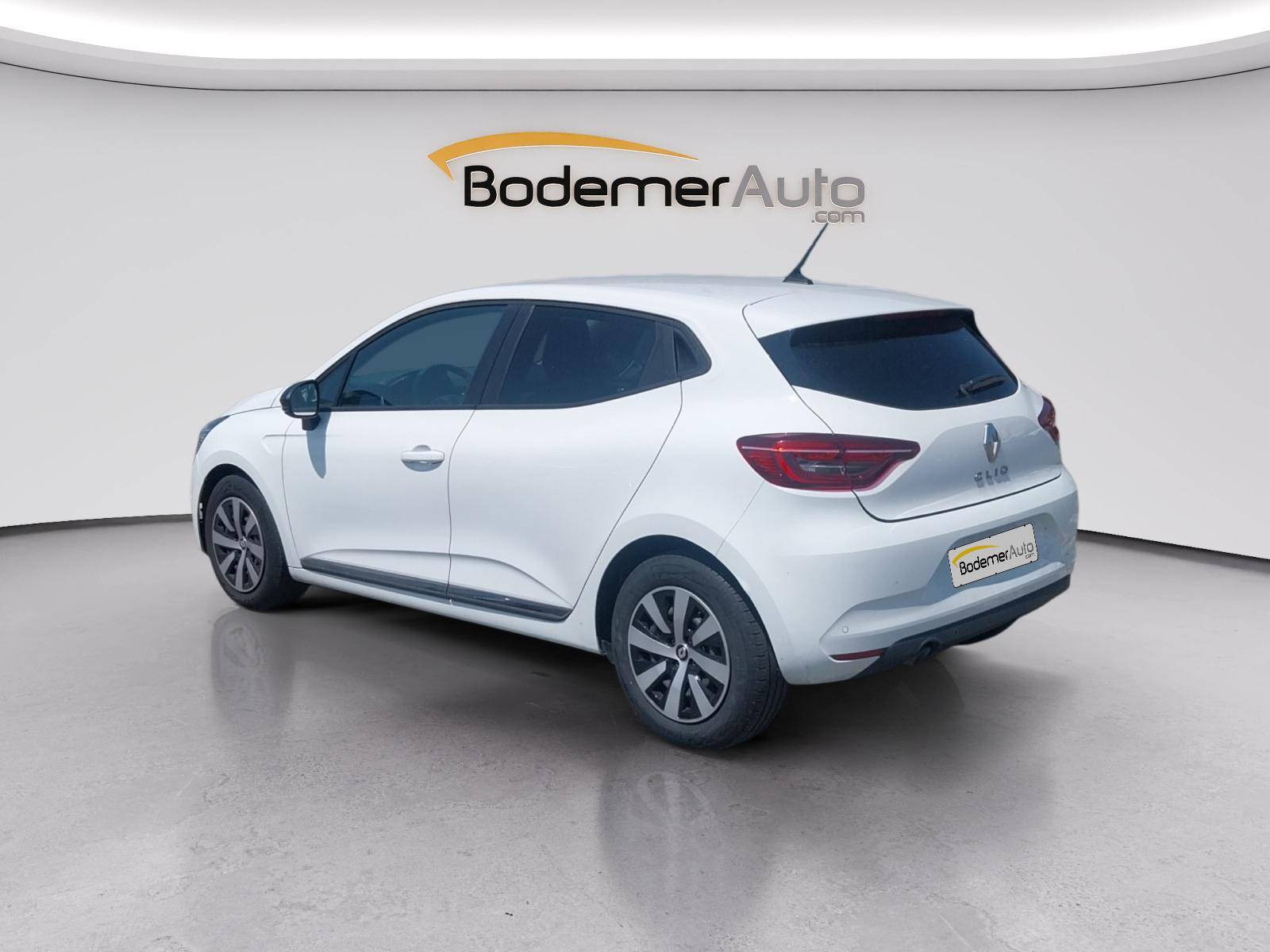 Vente en ligne Renault Clio 5 Clio TCe 90 au prix de 13 800 €