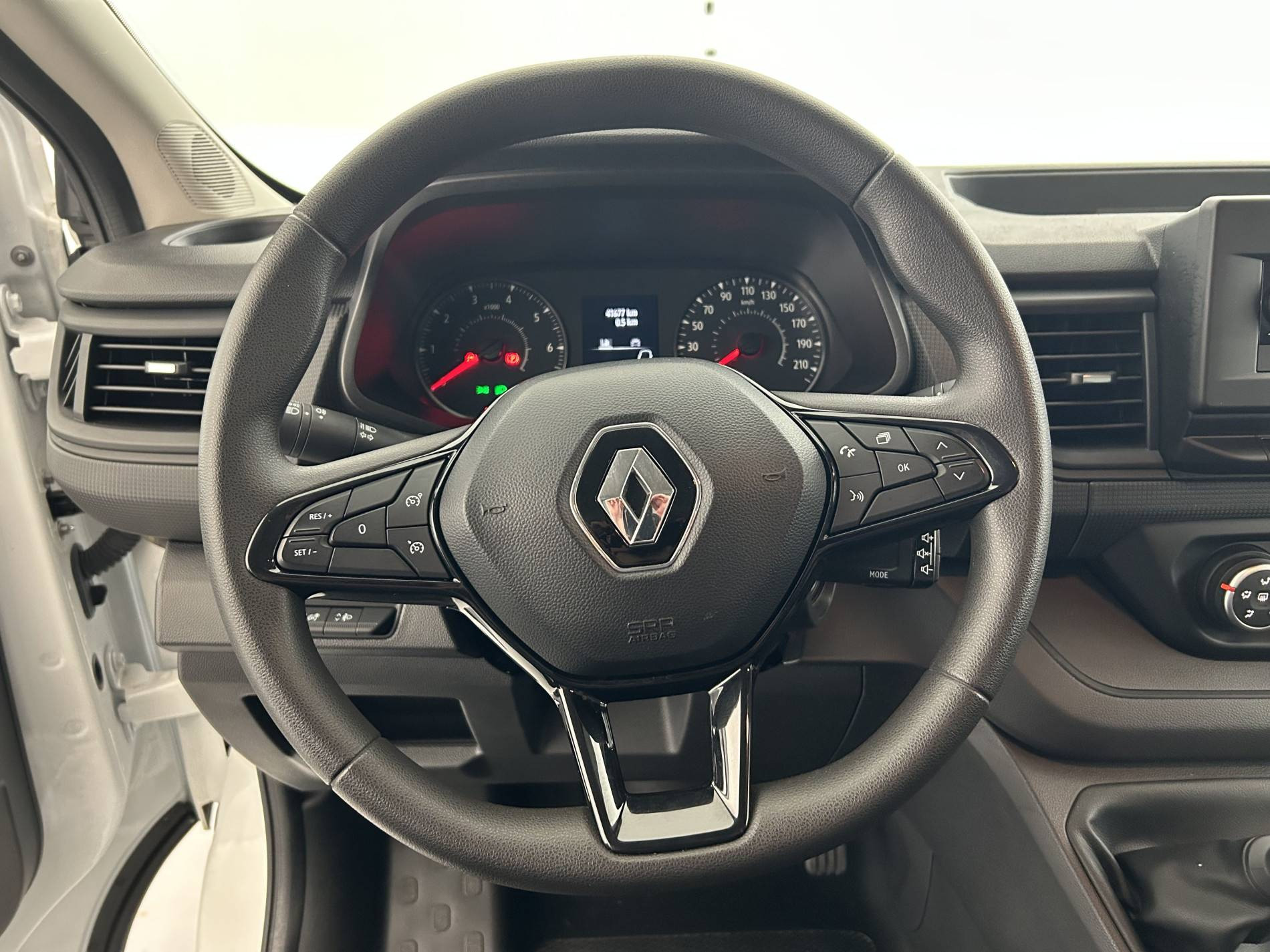 Vente en ligne Renault Trafic 3 Fourgon TRAFIC FGN L2H1 3000 KG BLUE DCI 130 au prix de 22 990 €