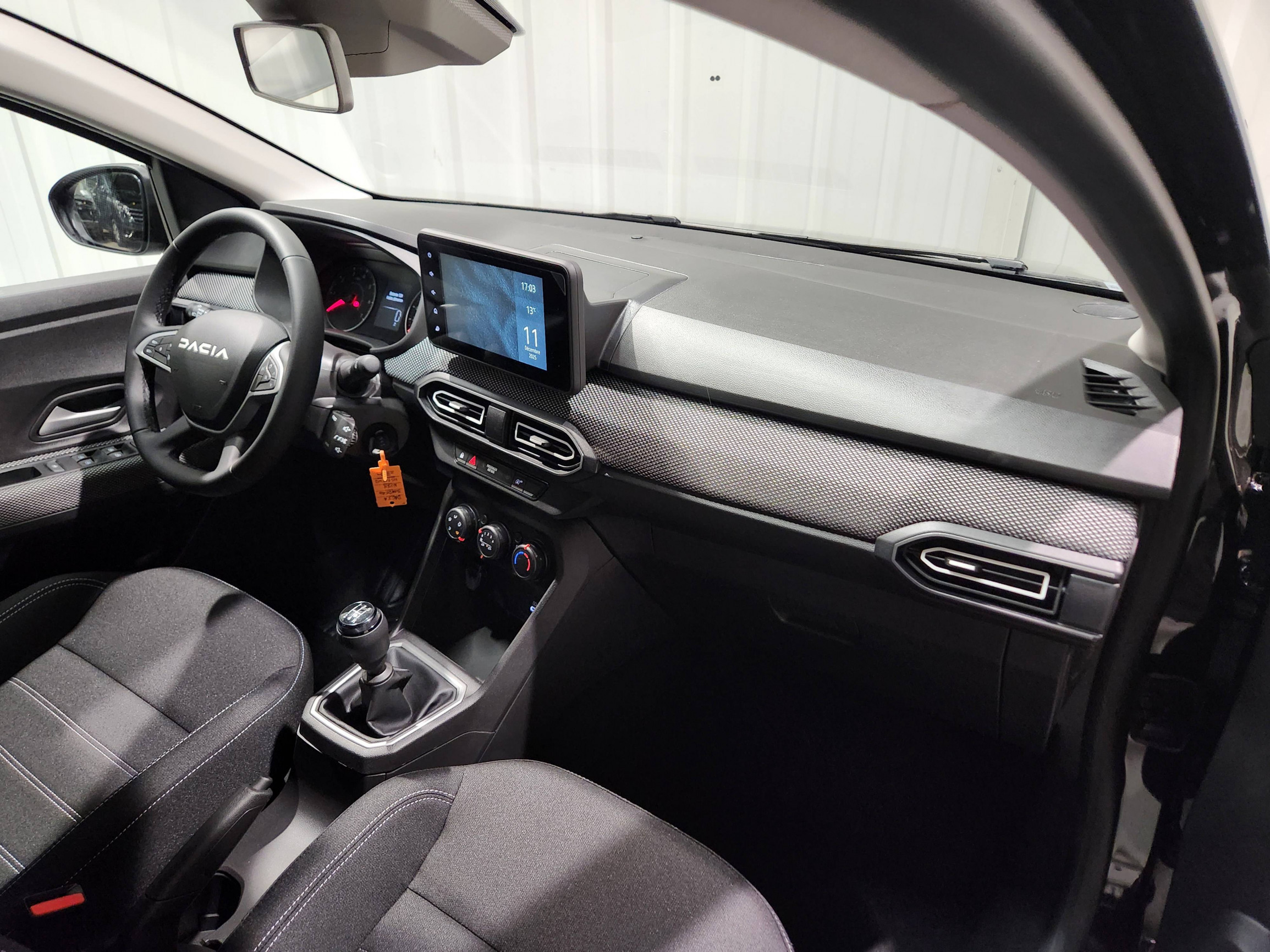 Vente en ligne Dacia Sandero  SCe 65 au prix de 14 990 €