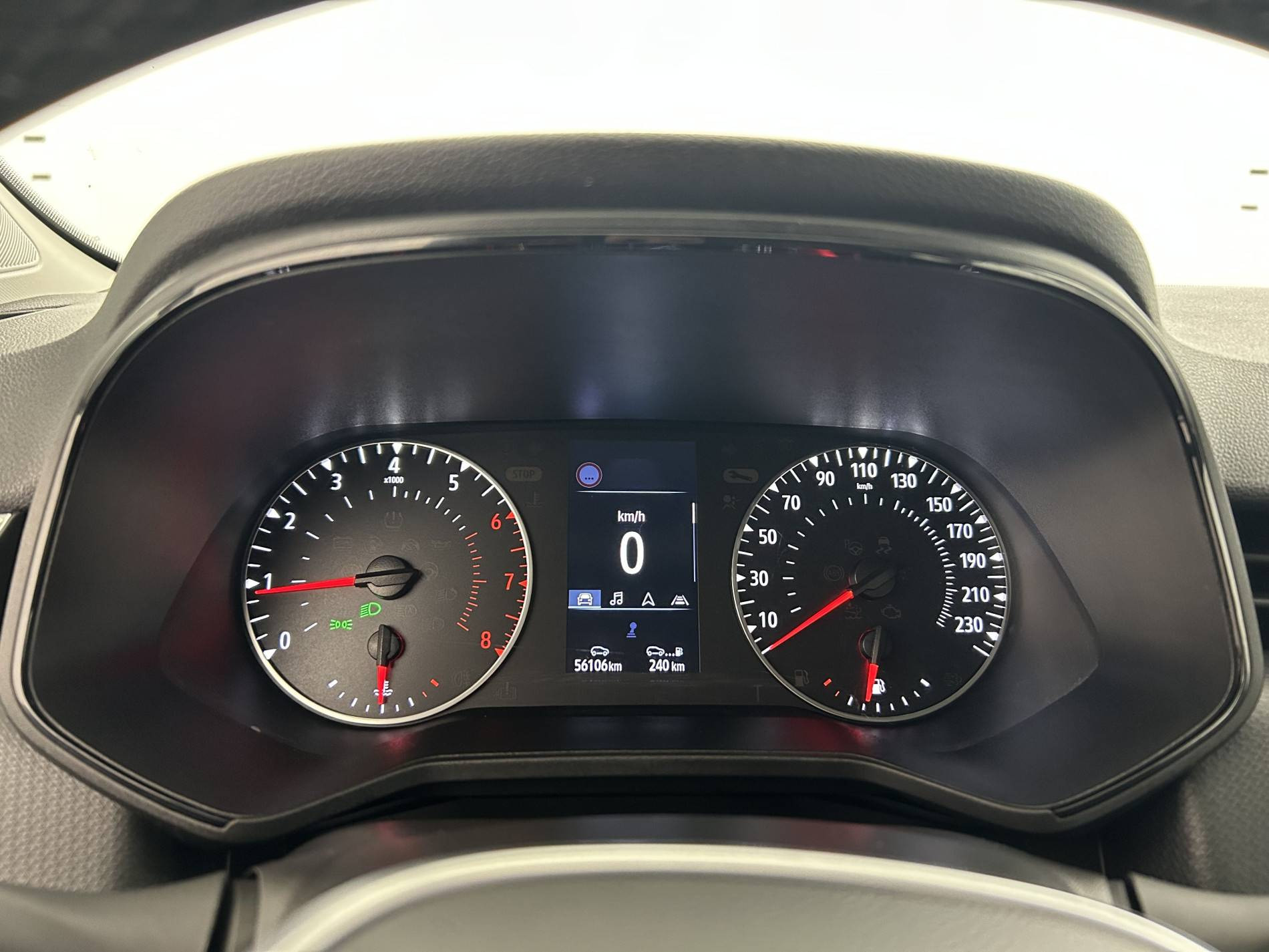 Vente en ligne Renault Clio 5 Clio SCe 65 - 21N au prix de 12 390 €