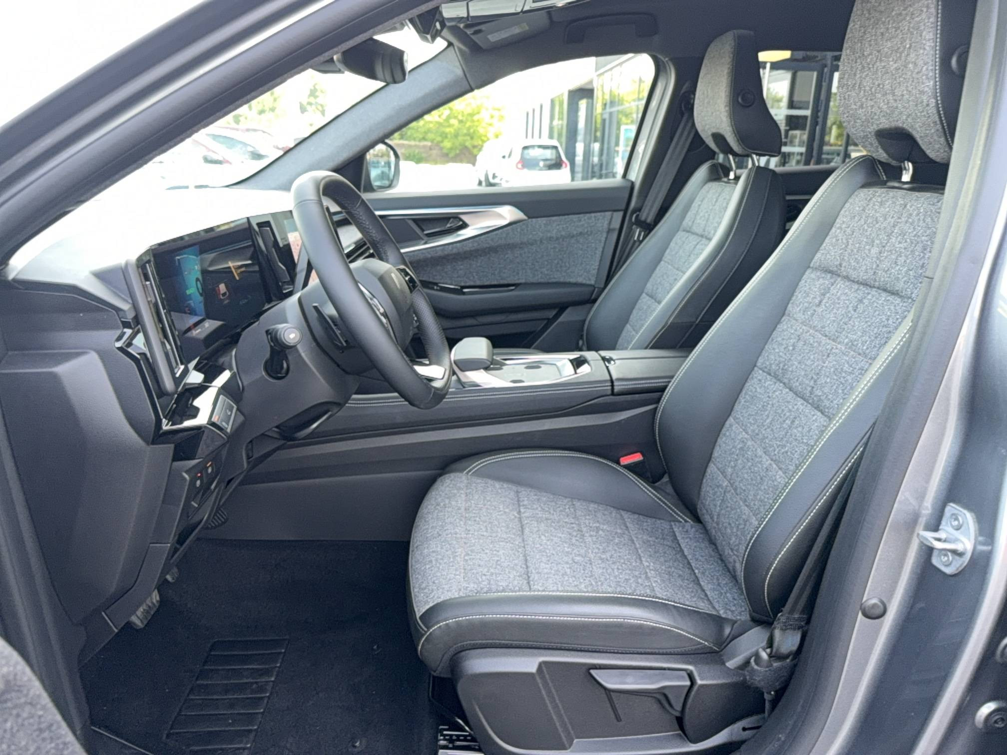 Vente en ligne Renault Espace Espace E-Tech full hybrid 200 GSR2 au prix de 34 990 €
