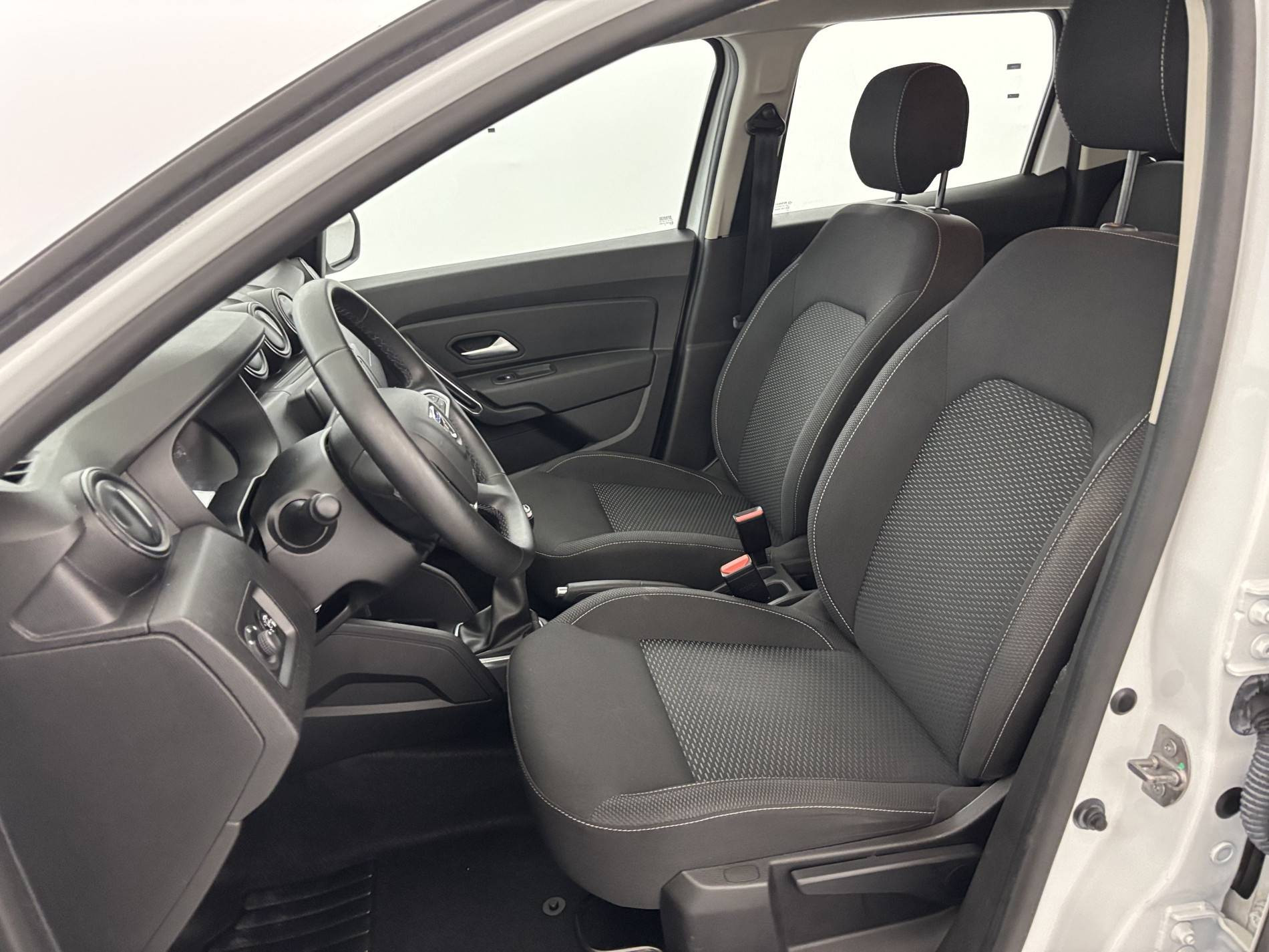 Vente en ligne Dacia Duster  ECO-G 100 4x2 au prix de 12 990 €