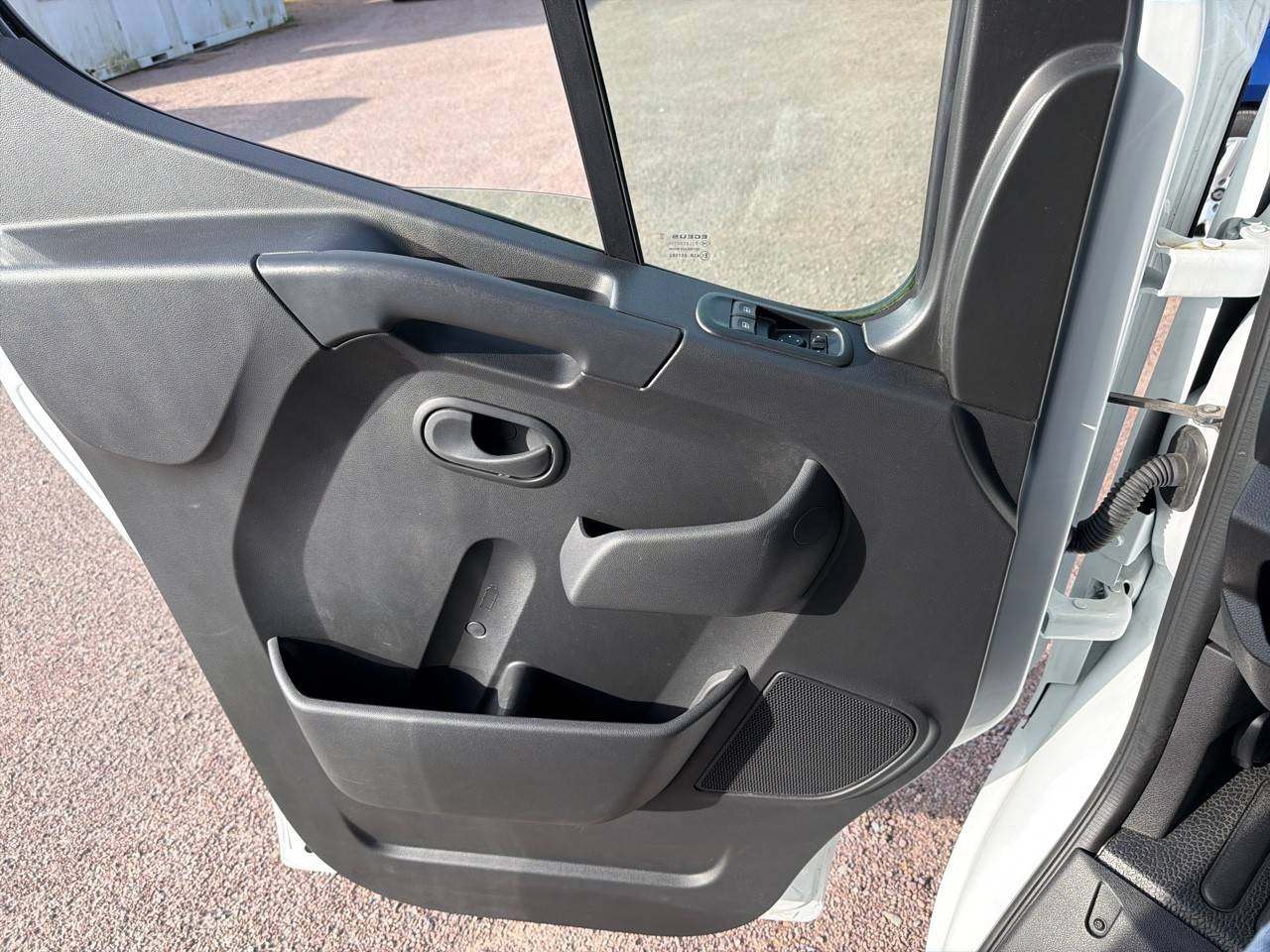 Vente en ligne Renault Master 3 Châssis Cabine MASTER PHC TRAC F3500 L3H1 BLUE DCI 145 EURO VI au prix de 29 990 €