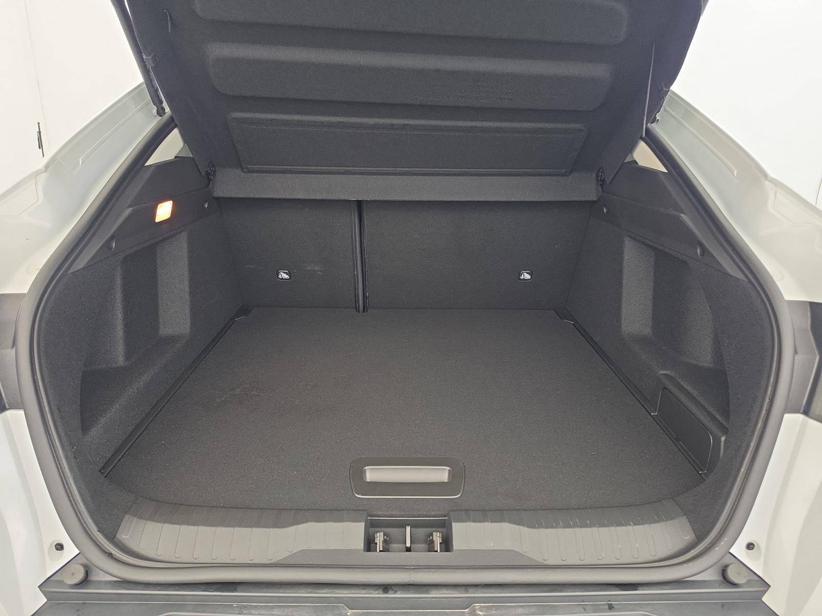 Vente en ligne Renault Arkana  E-Tech hybride 145 - 22 au prix de 21 990 €