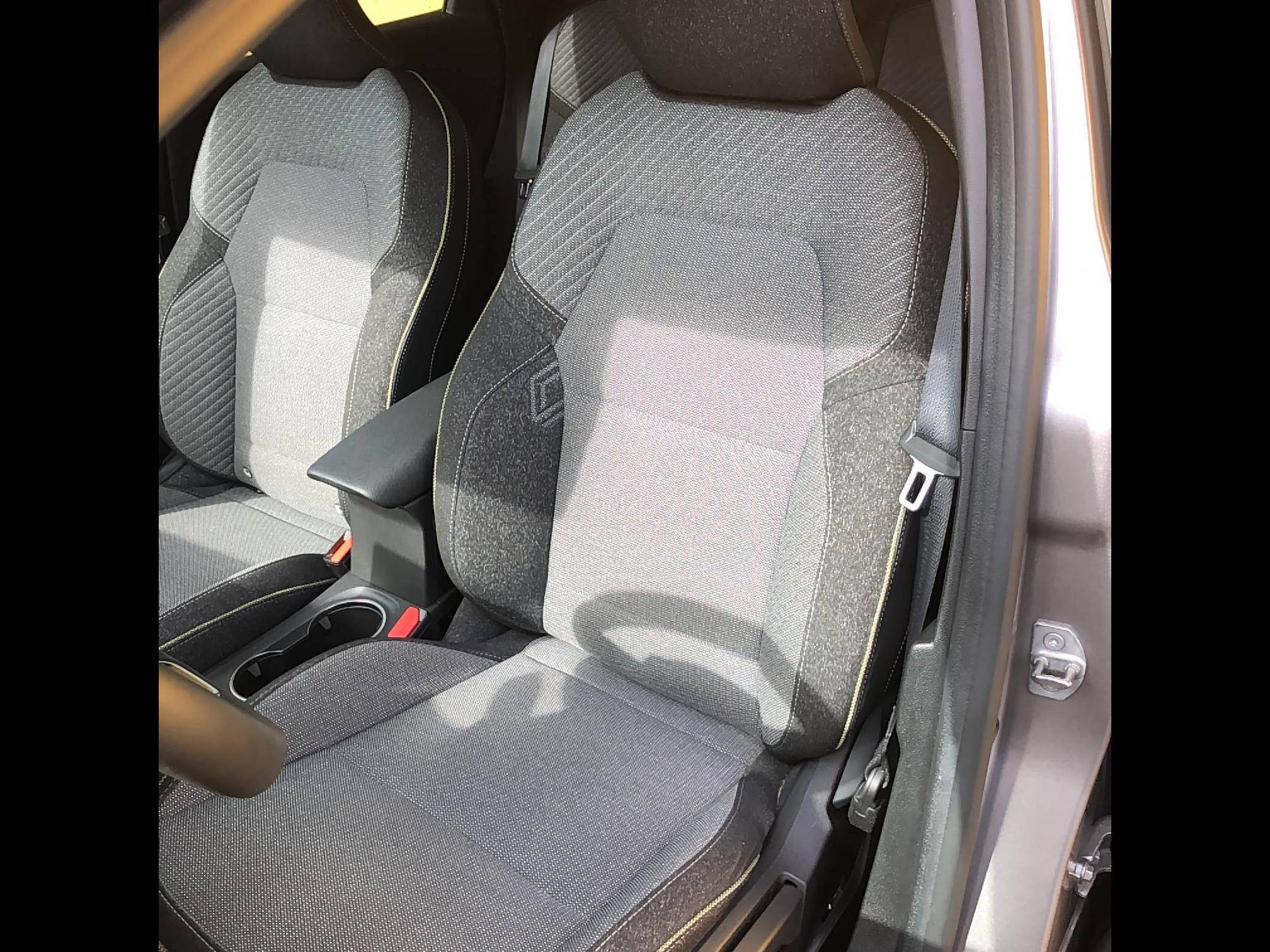 Vente en ligne Renault Captur  Eco-G 100 ch au prix de 19 990 €