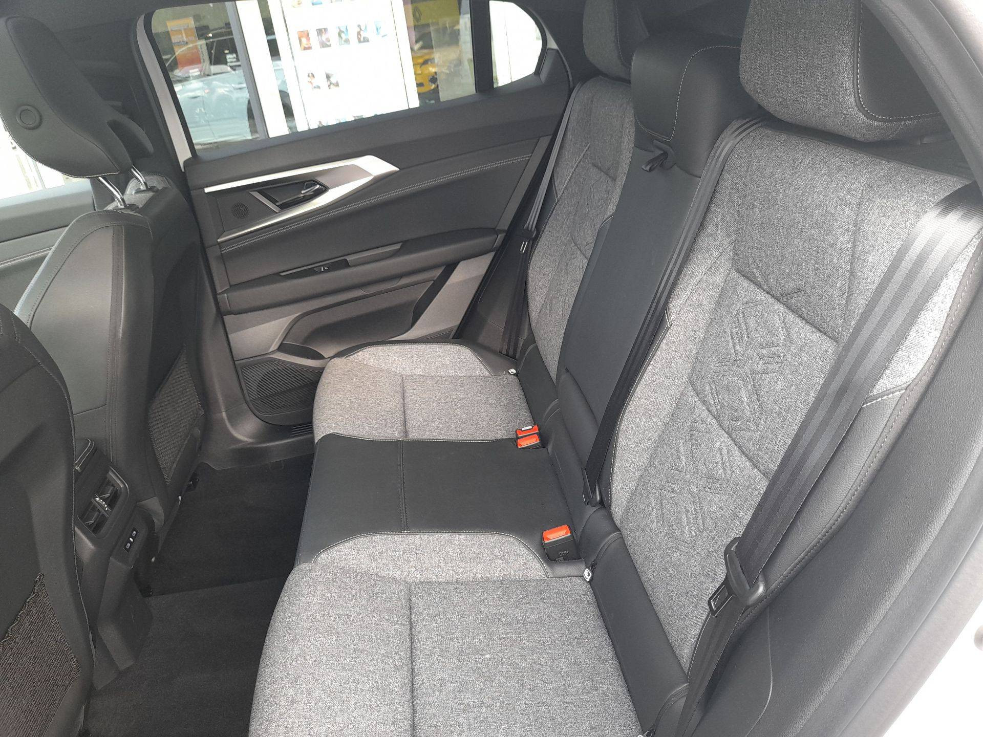 Vente en ligne Renault Rafale  E-Tech full hybrid 200 au prix de 35 990 €