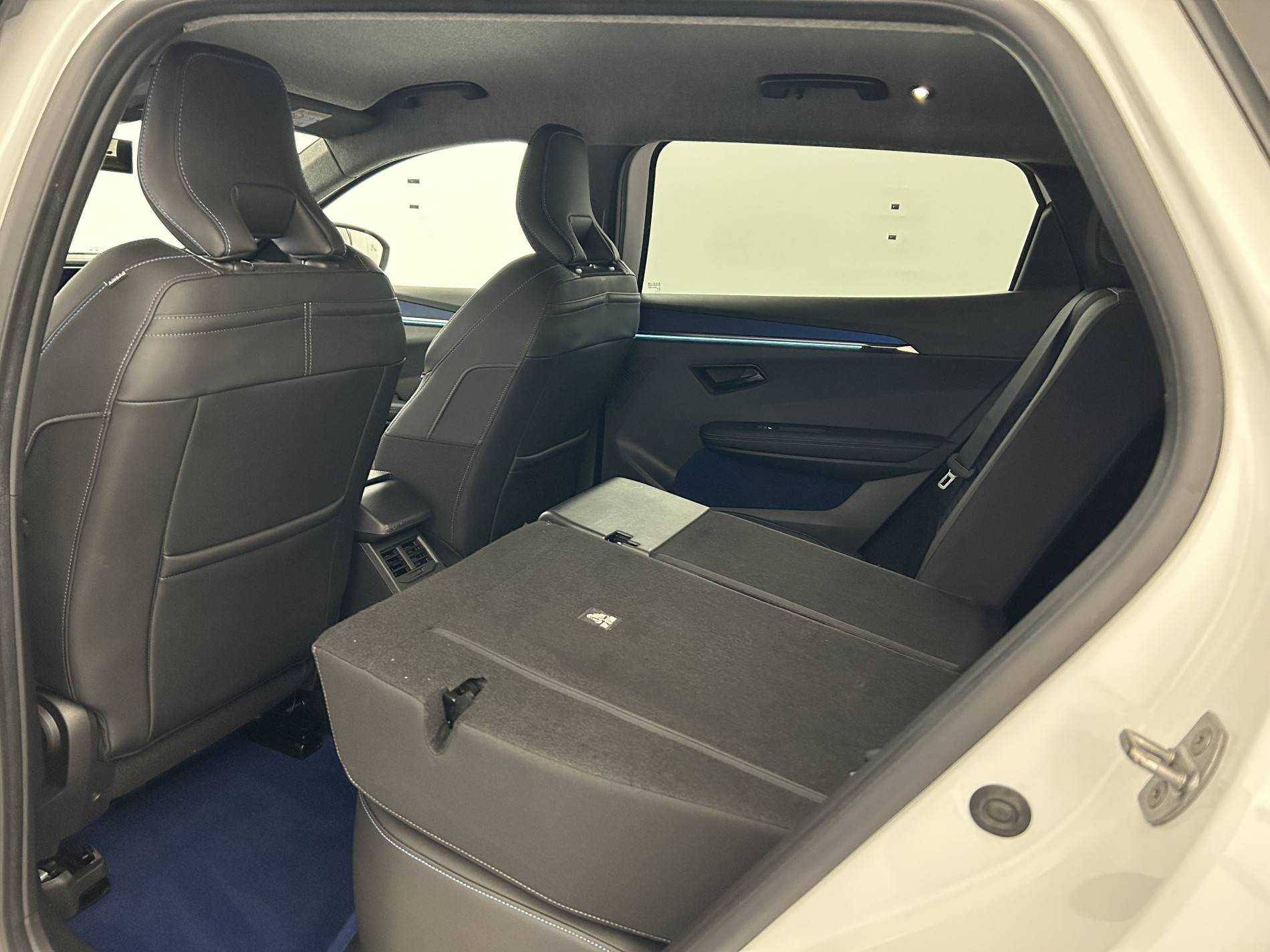 Vente en ligne Renault Scenic E-Tech Scenic E-Tech électrique 220 ch grande autonomie au prix de 42 990 €