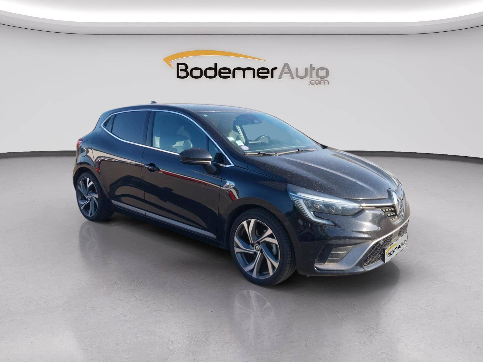 Vente en ligne Renault Clio 5 Clio E-Tech 140 - 21N au prix de 15 990 €