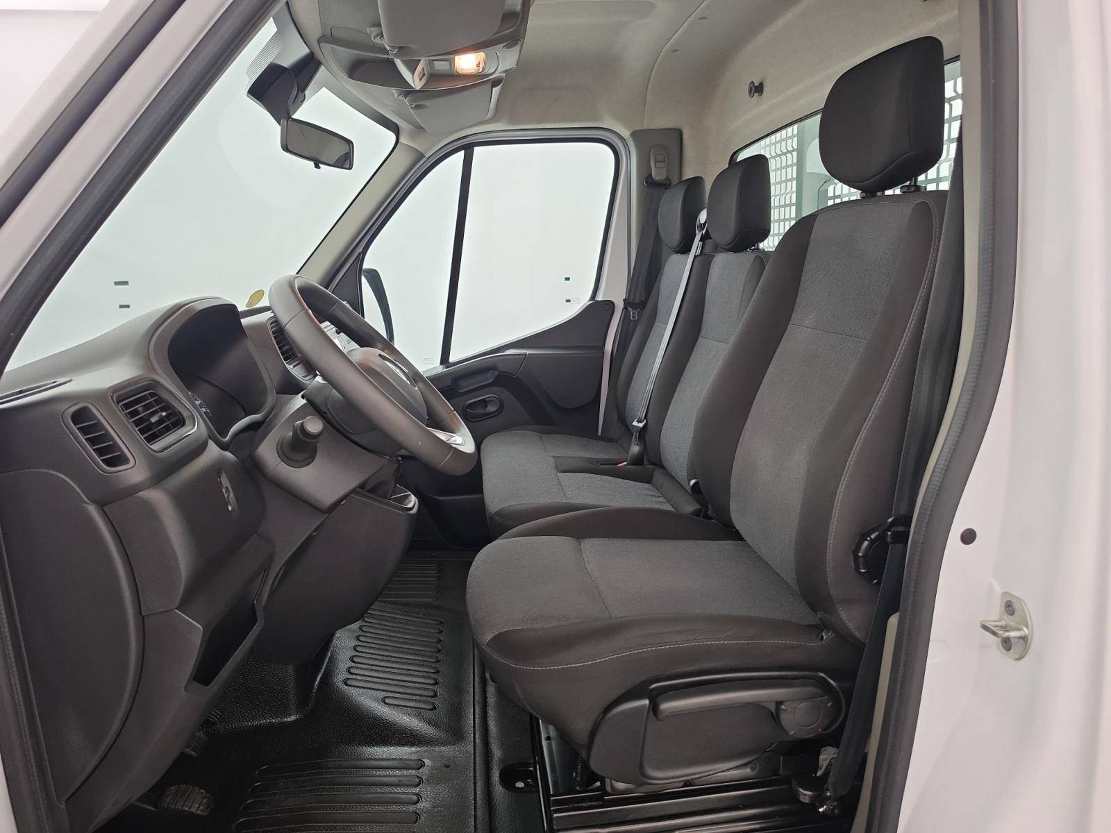 Vente en ligne Renault Master 3 Châssis Cabine MASTER CC PROP RJ3500 L2 PAFC BLUE DCI 130 EURO VI au prix de 29 990 €