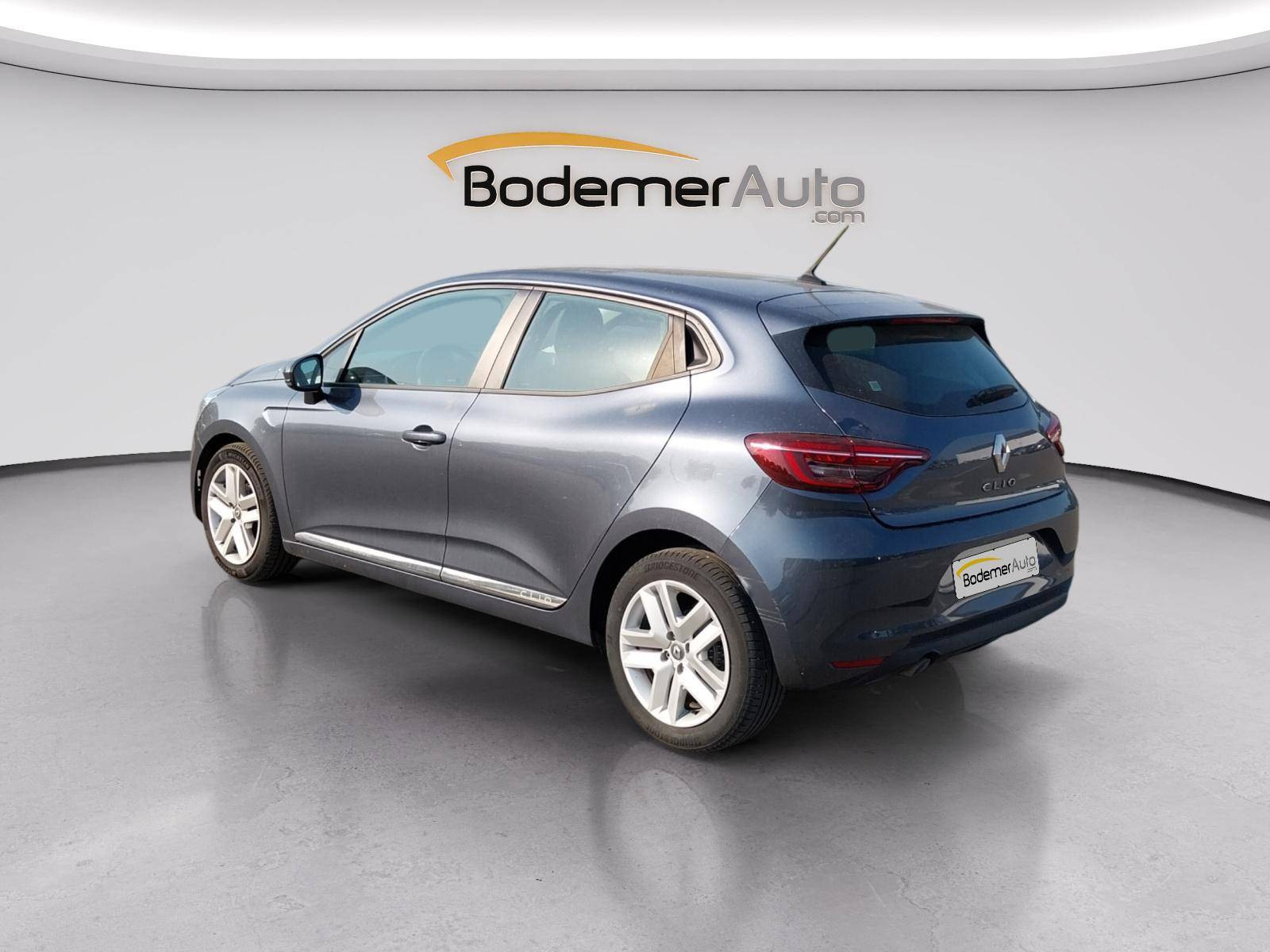 Vente en ligne Renault Clio 5 Clio TCe 90 - 21N au prix de 13 000 €