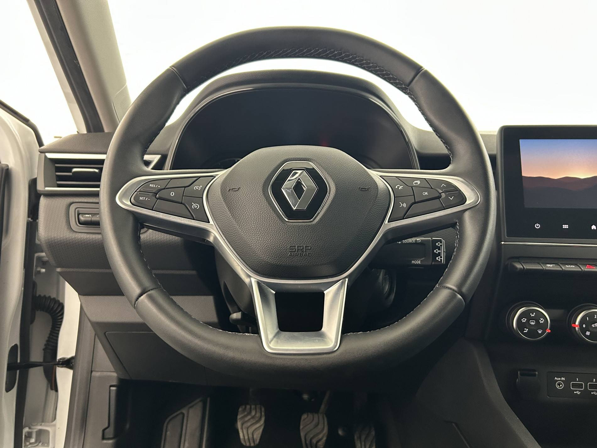 Vente en ligne Renault Clio 5 Clio TCe 90 - 21N au prix de 13 690 €