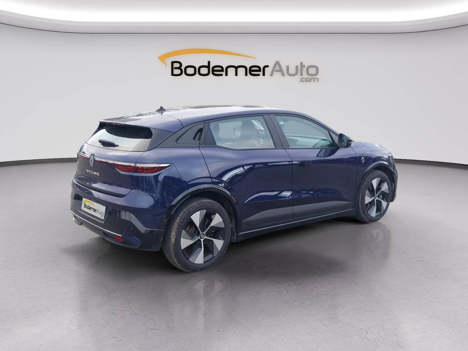 Vente en ligne Renault Megane E-Tech  EV40 130ch standard charge au prix de 21 900 €