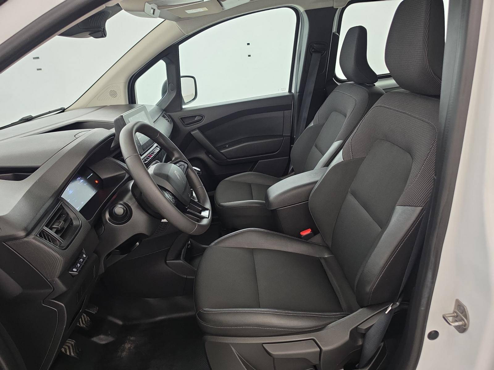 Vente en ligne Renault Kangoo Van KANGOO VAN CA BLUE DCI 115 L2 au prix de 22 560 €