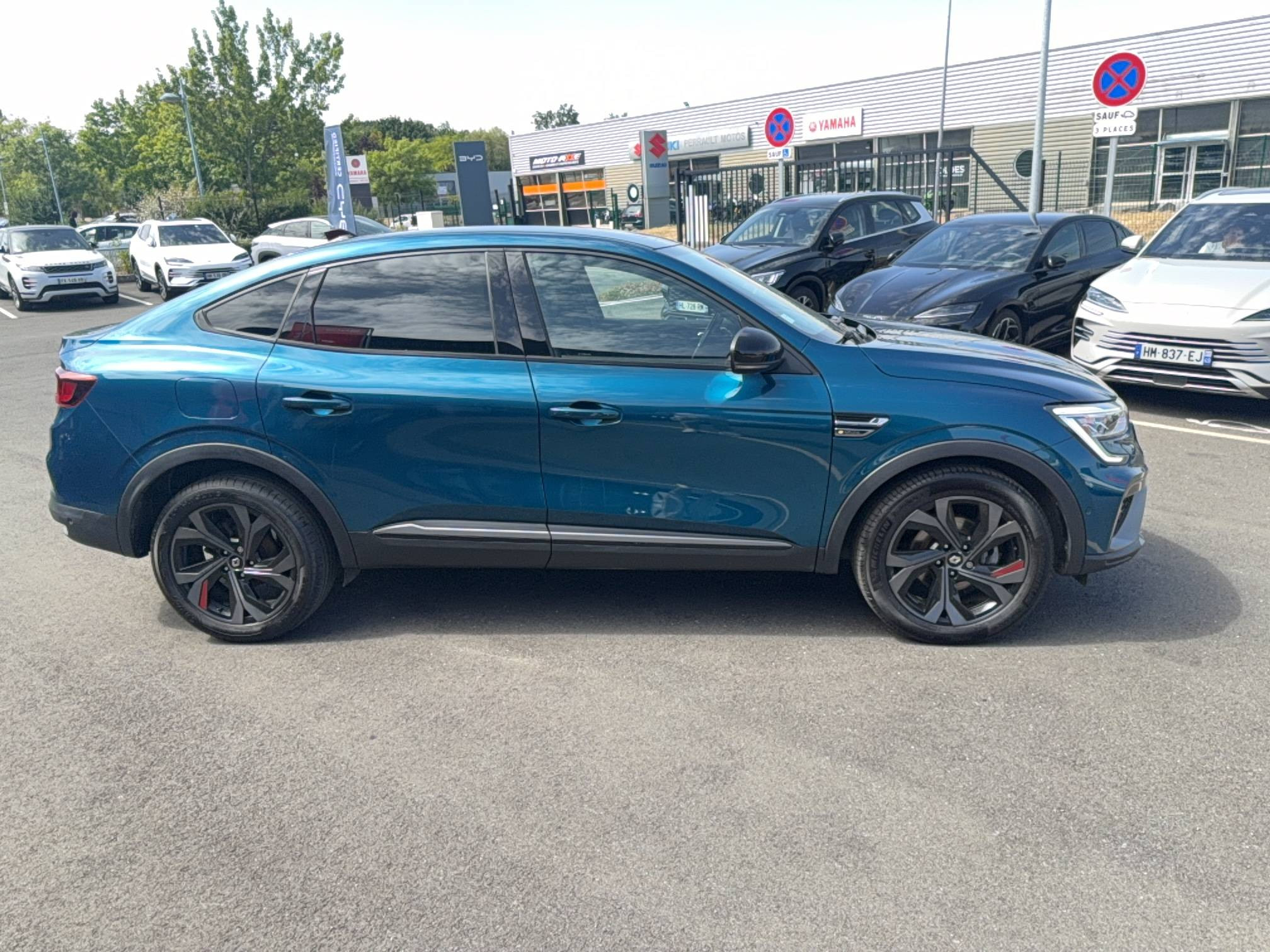 Vente en ligne Renault Arkana  E-Tech 145 au prix de 15 490 €