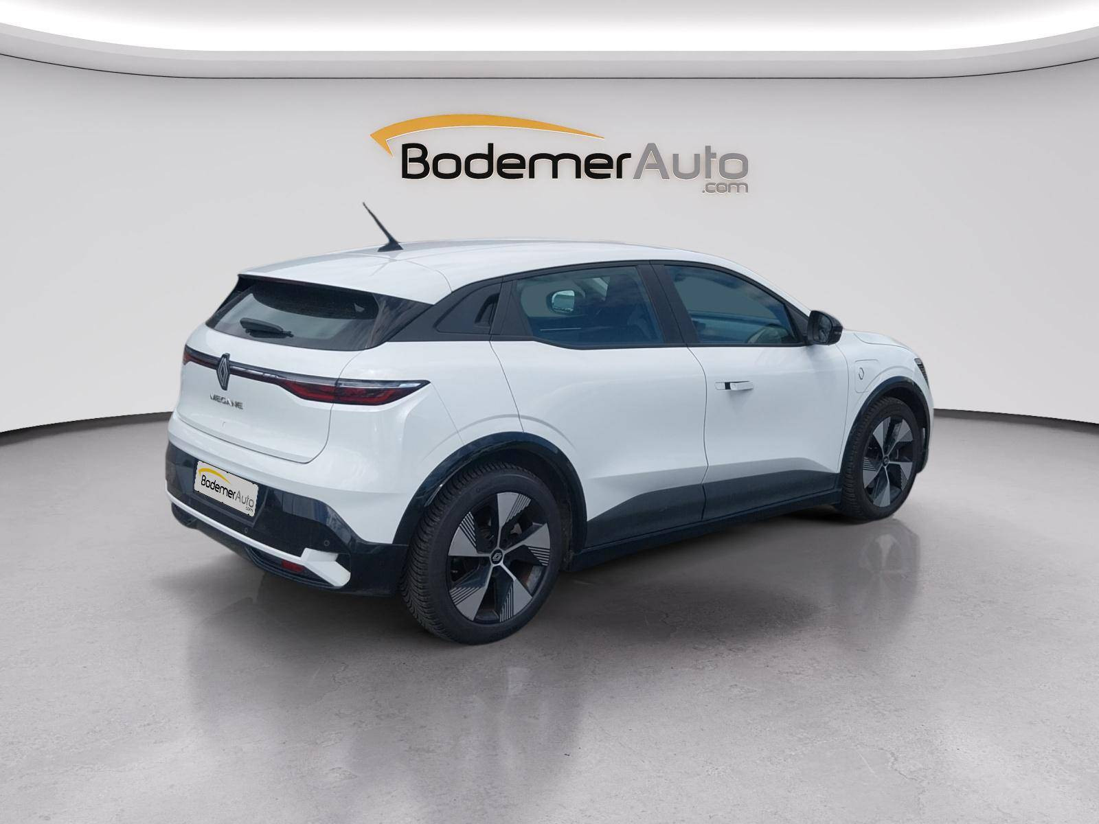 Vente en ligne Renault Megane E-Tech  EV60 220 ch super charge au prix de 22 490 €
