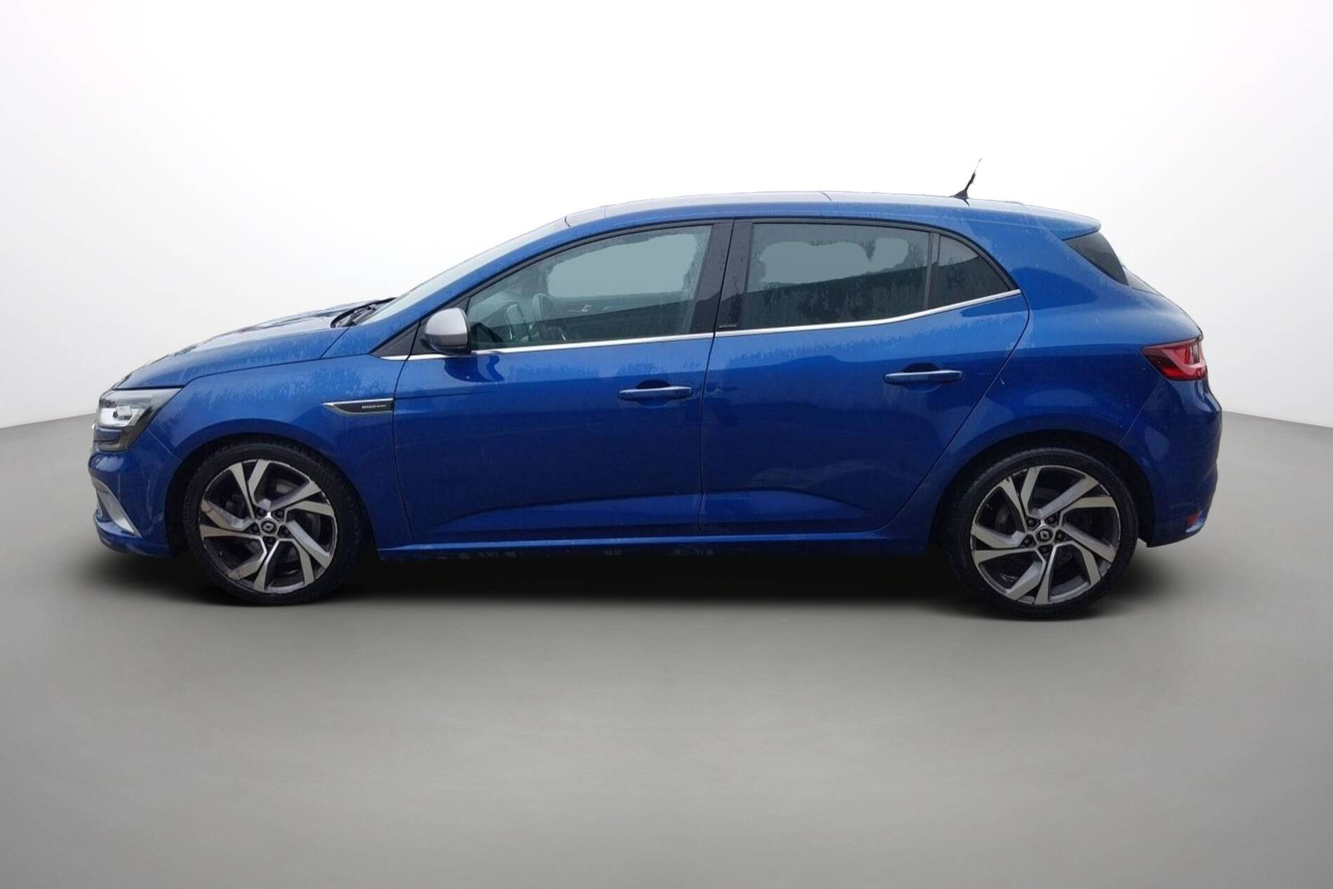Vente en ligne Renault Megane 4 Mégane IV Berline TCe 205 Energy EDC au prix de 17 990 €