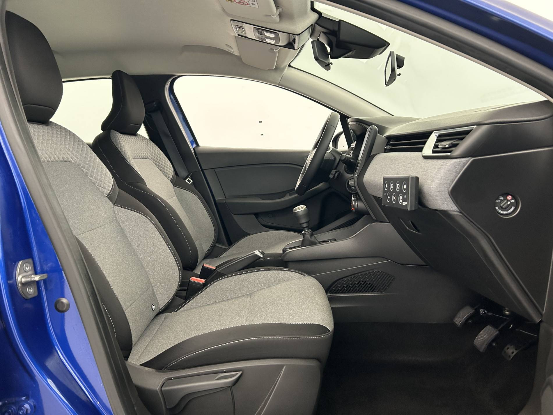 Vente en ligne Renault Clio 5 Clio Blue dCi 100 ch GSR2 au prix de 15 890 €