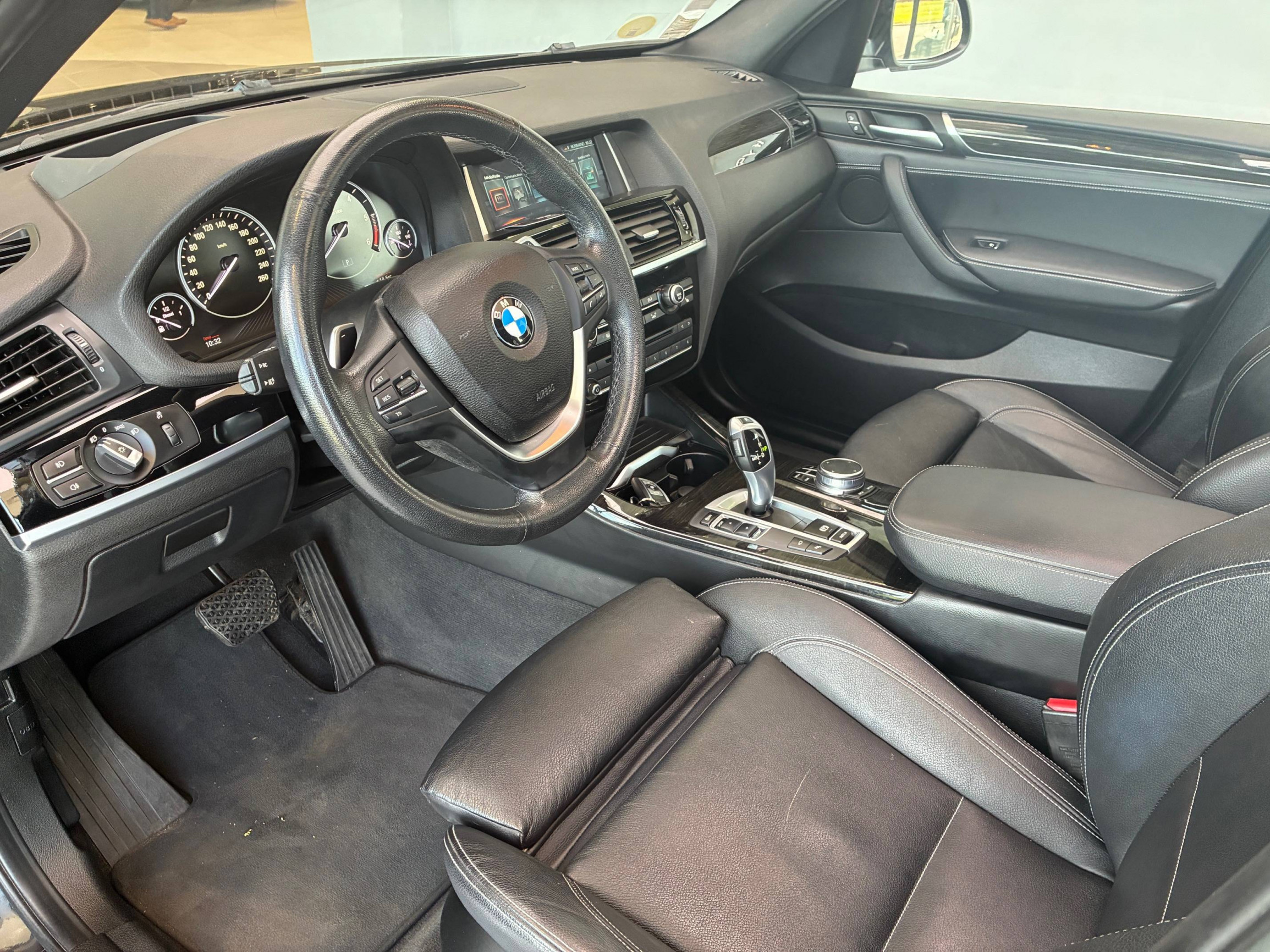 Vente en ligne Bmw X3 X3 sDrive18d 150ch au prix de 23 990 €