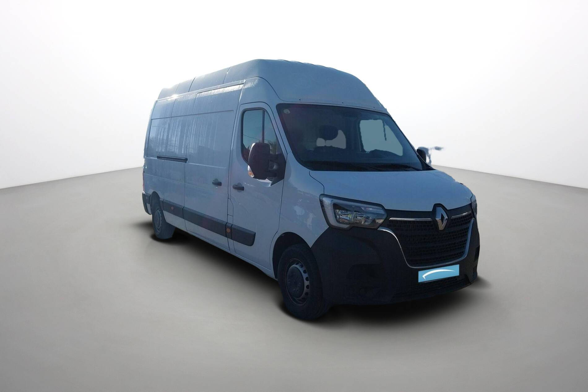 Vente en ligne Renault Master Fourgon MASTER FGN TRAC F3500 L3H3 BLUE DCI 135 au prix de 29 990 €