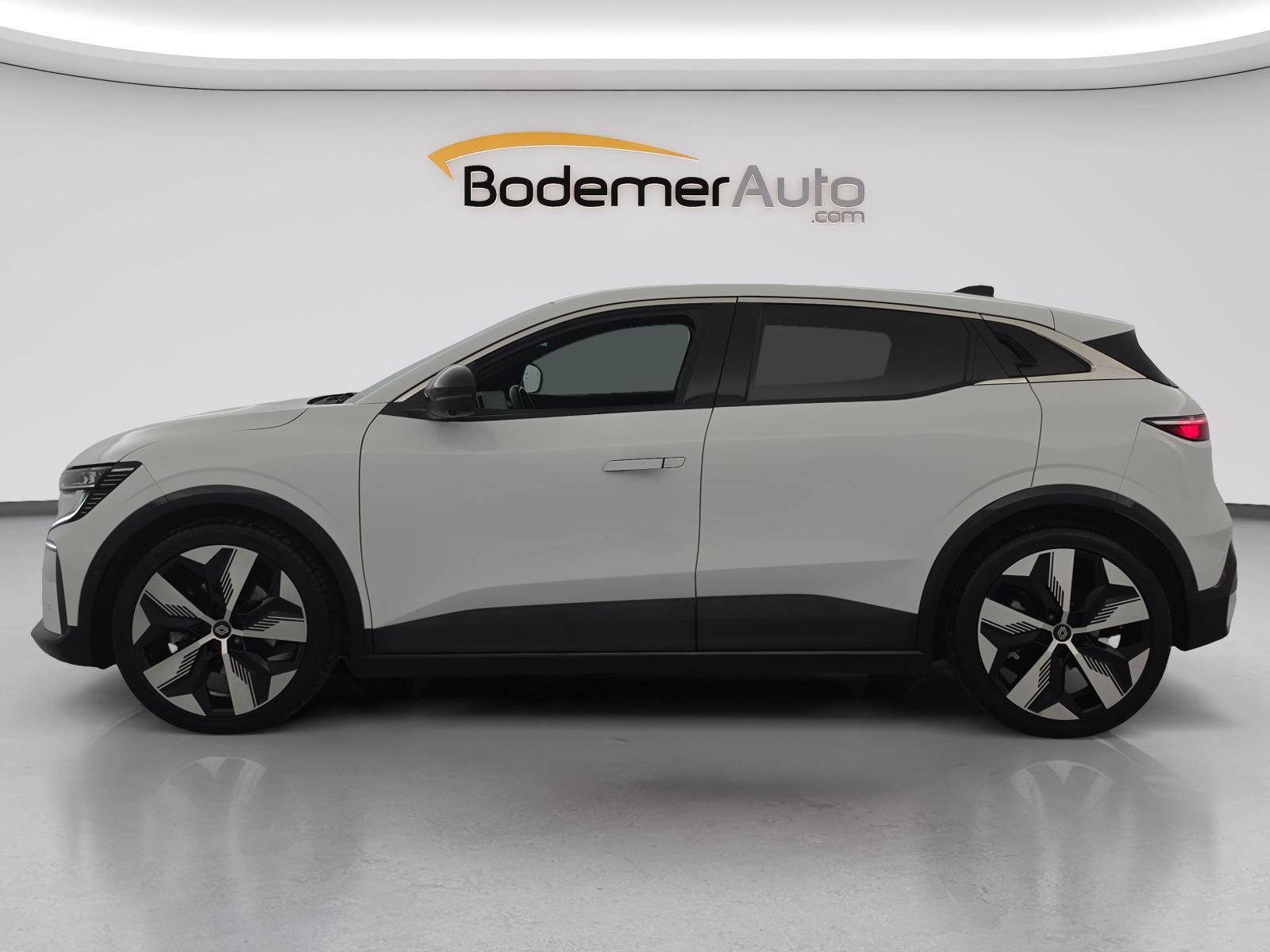 Vente en ligne Renault Megane E-Tech  EV60 220 ch super charge au prix de 25 490 €