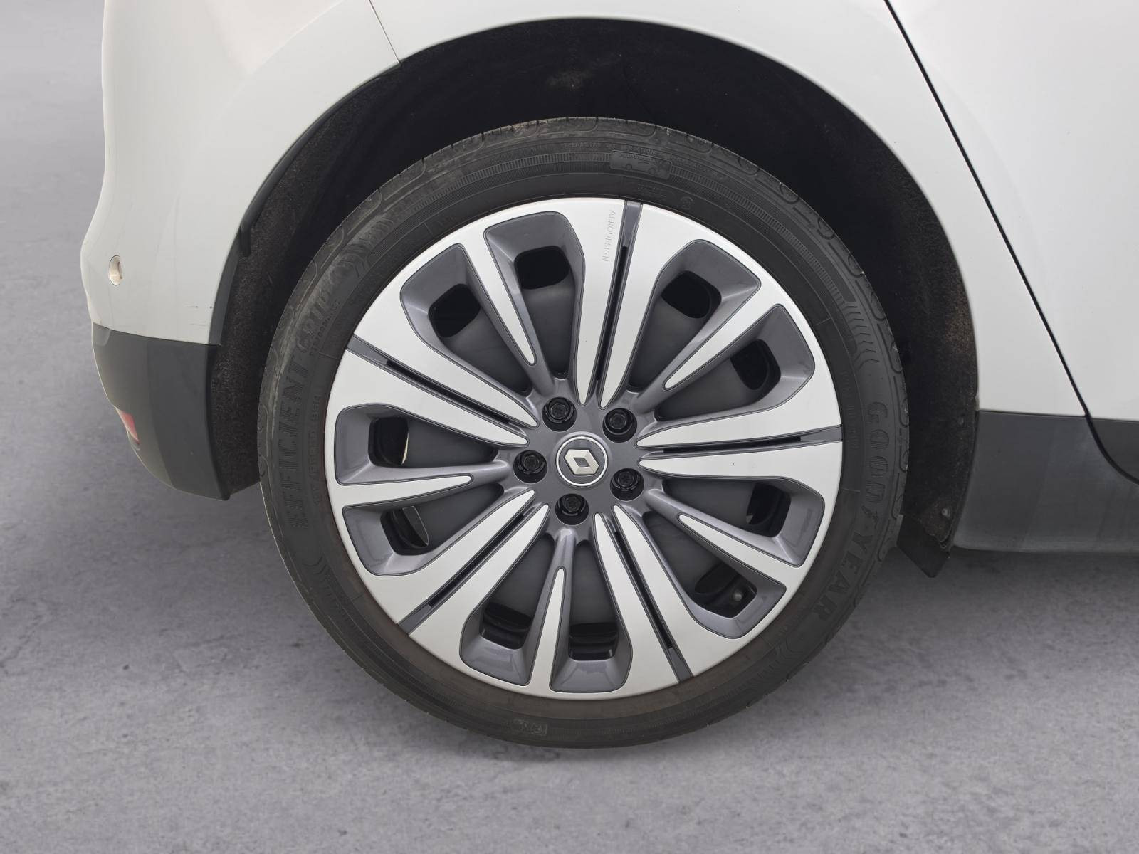 Vente en ligne Renault Scenic 4 Scenic TCe 140 au prix de 18 790 €