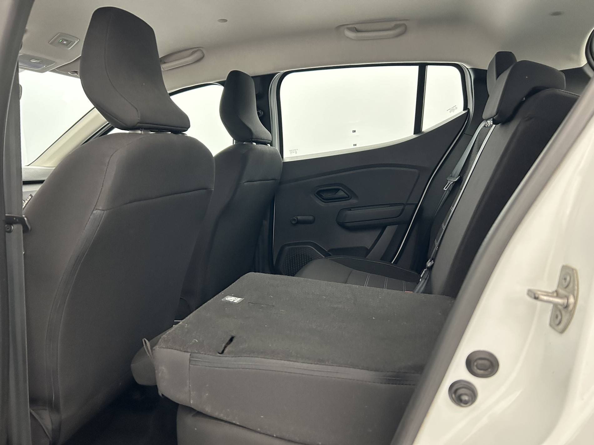 Vente en ligne Dacia Sandero  ECO-G 100 au prix de 13 490 €
