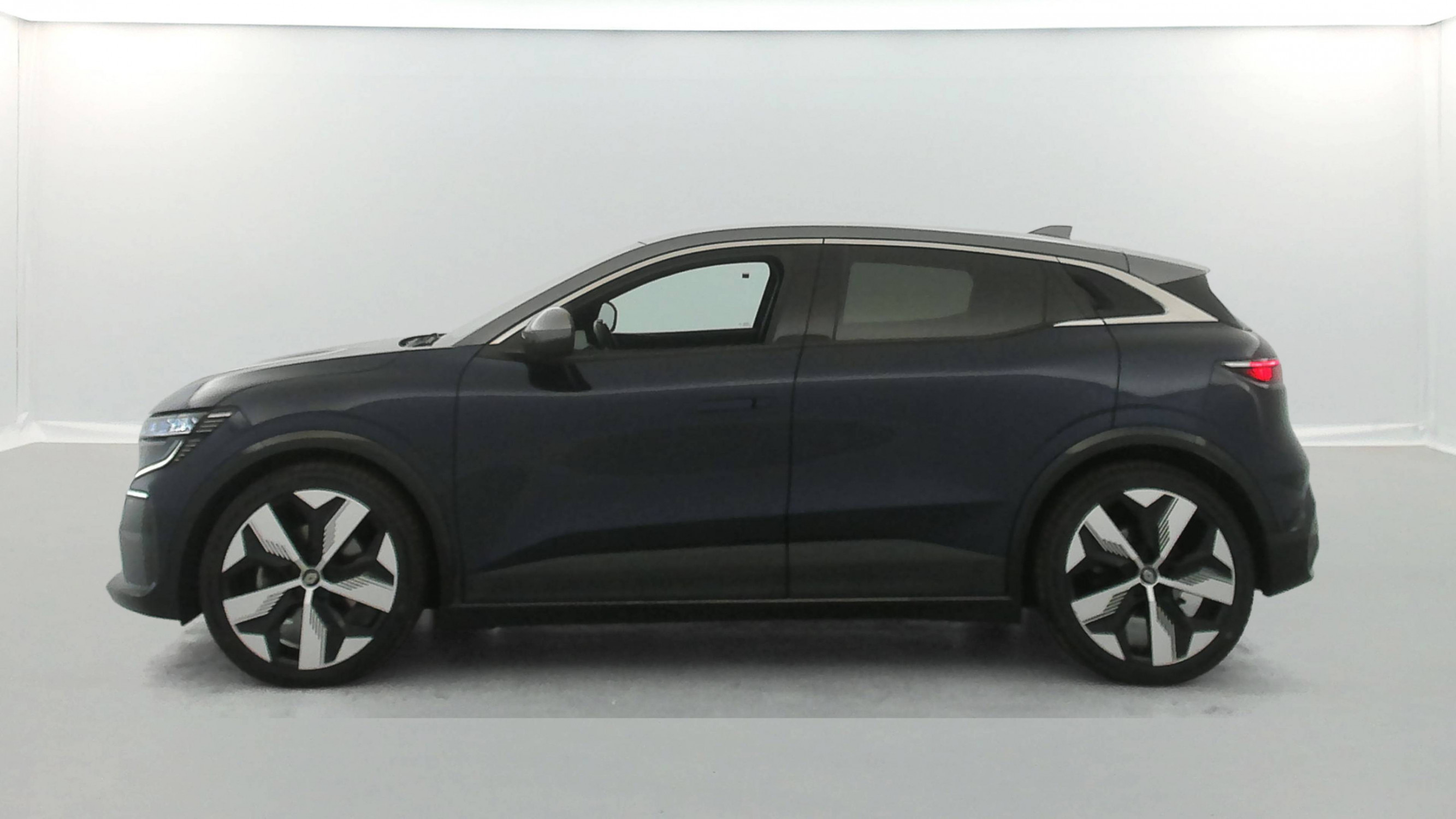 Vente en ligne Renault Megane E-Tech  EV60 220 ch optimum charge au prix de 19 990 €