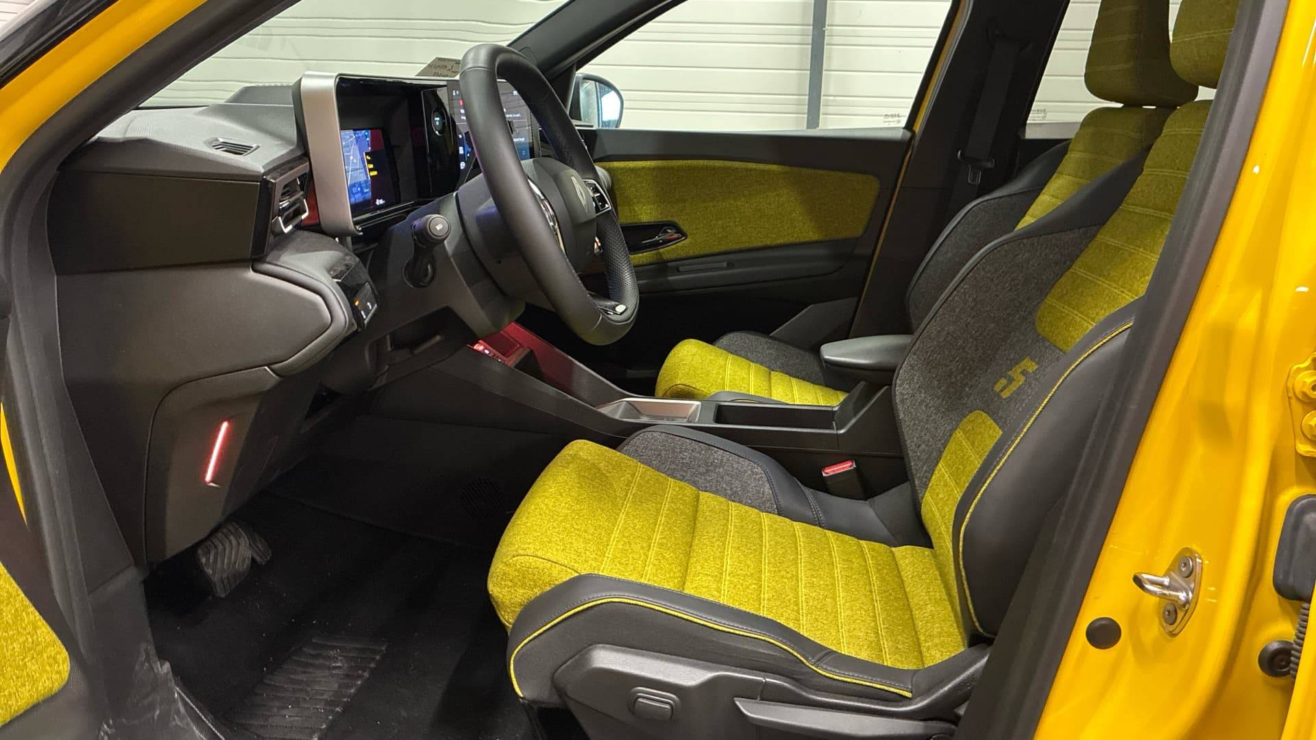 Vente en ligne Renault R5 E-Tech  150 ch autonomie confort au prix de 27 990 €