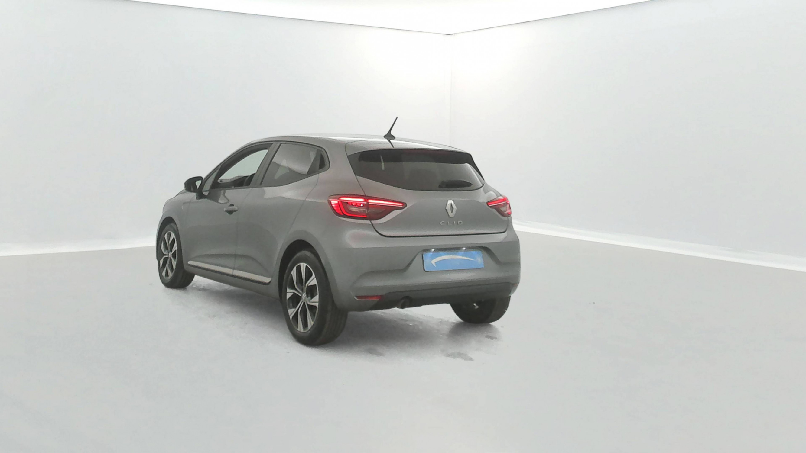 Vente en ligne Renault Clio 5 Clio TCe 90 au prix de 14 290 €