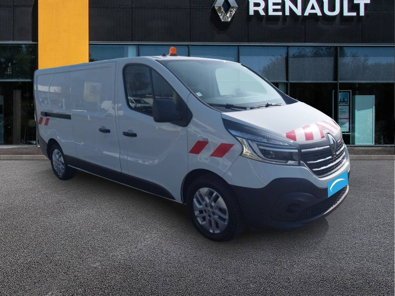 Vente en ligne Renault Trafic 3 Fourgon TRAFIC FGN L2H1 1300 KG DCI 120 au prix de 20 490 €