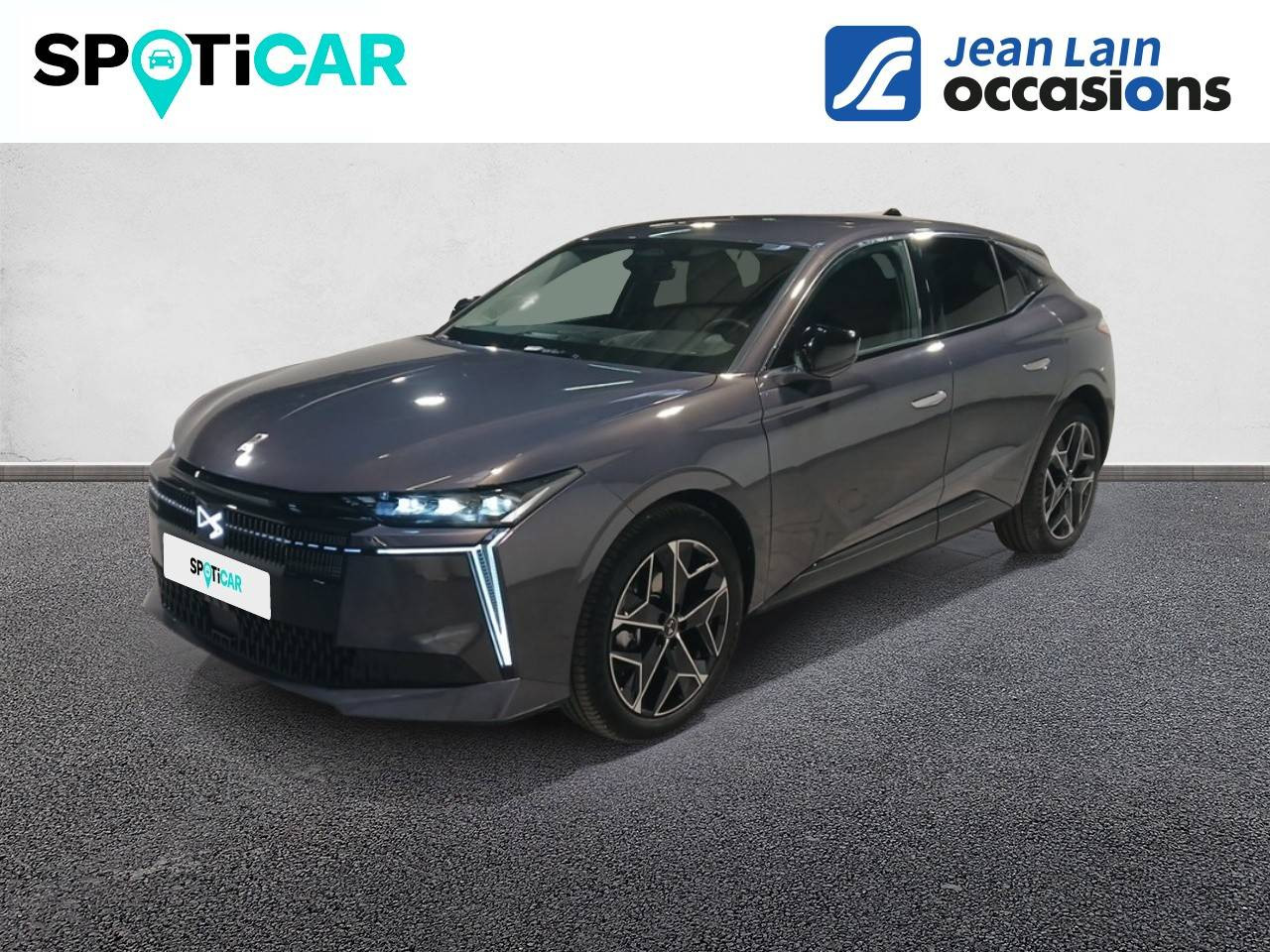 Vente en ligne DS N°4 N°4 Hybride 145 e-DCT6 Etoile - Cuir Nappa de 2025 au prix de 38 974 €